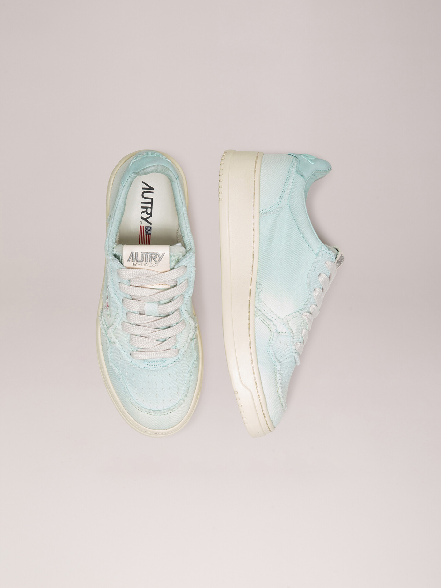 Detailansicht von Sneaker von AUTRY