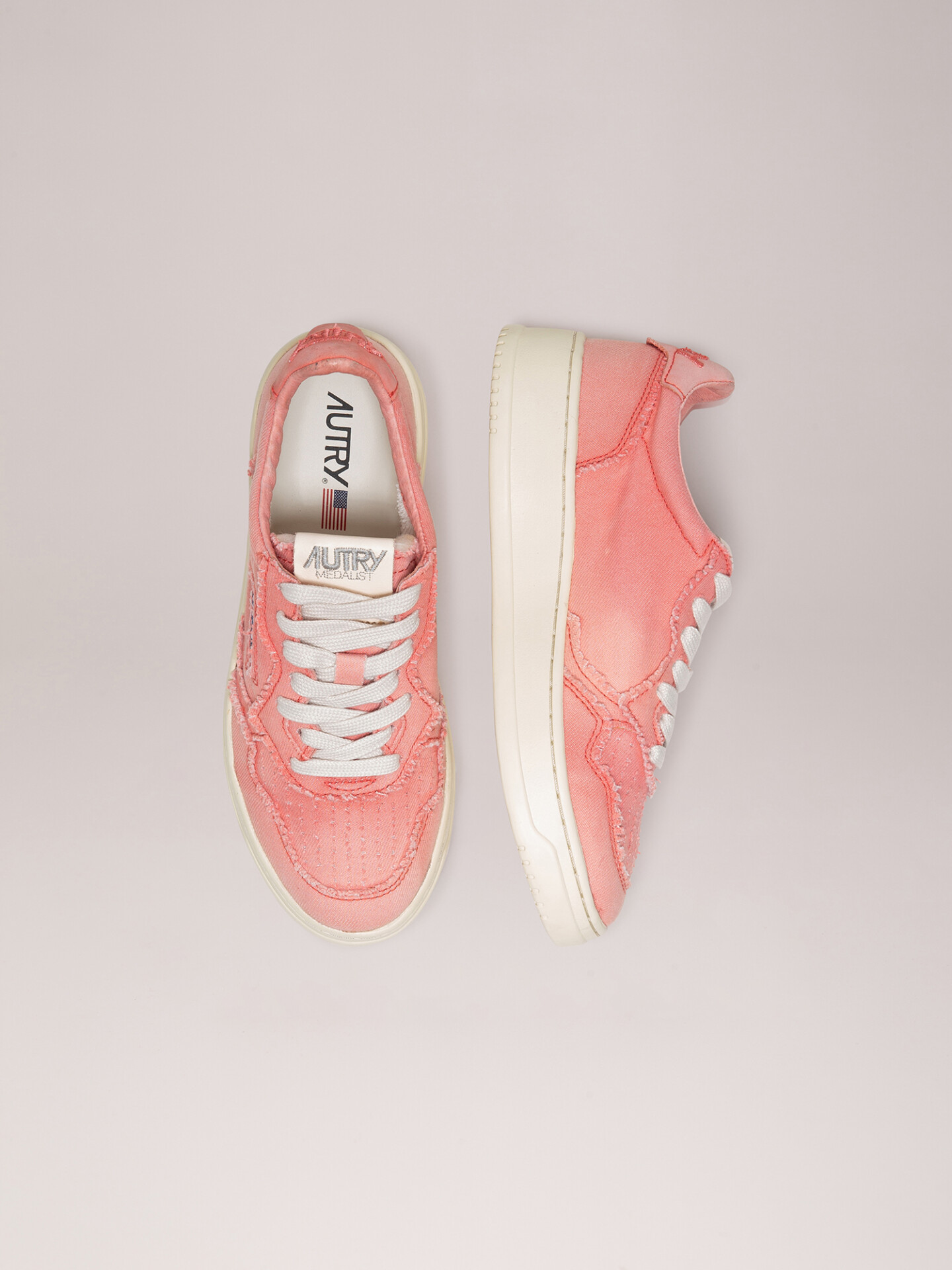 Detailansicht von Sneaker von AUTRY