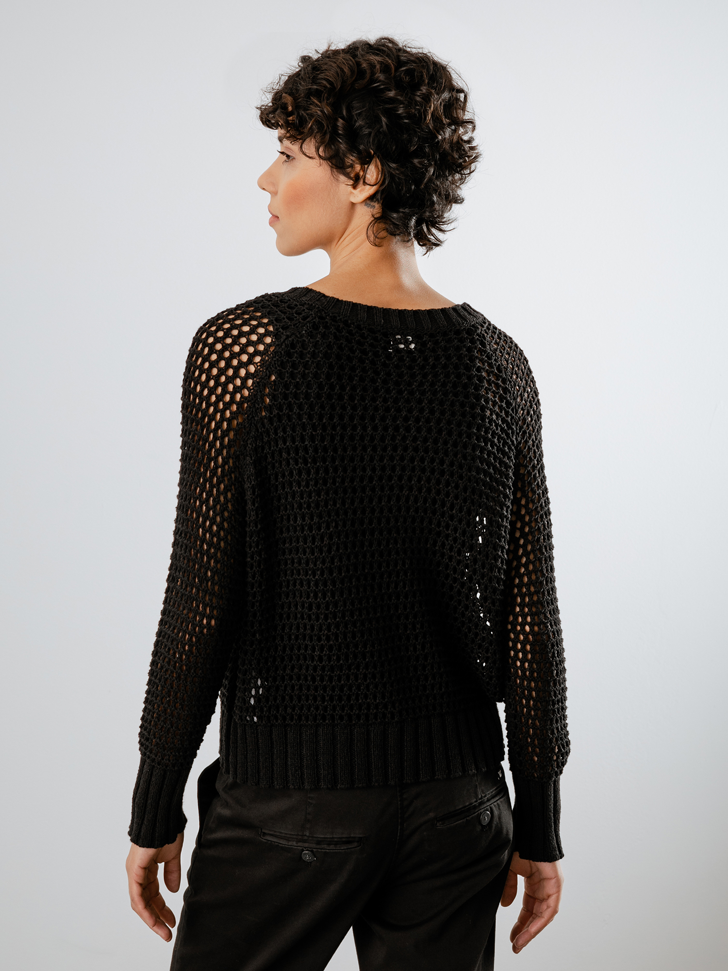 Detailansicht von Pullover mit Lochstrick von DANIELS