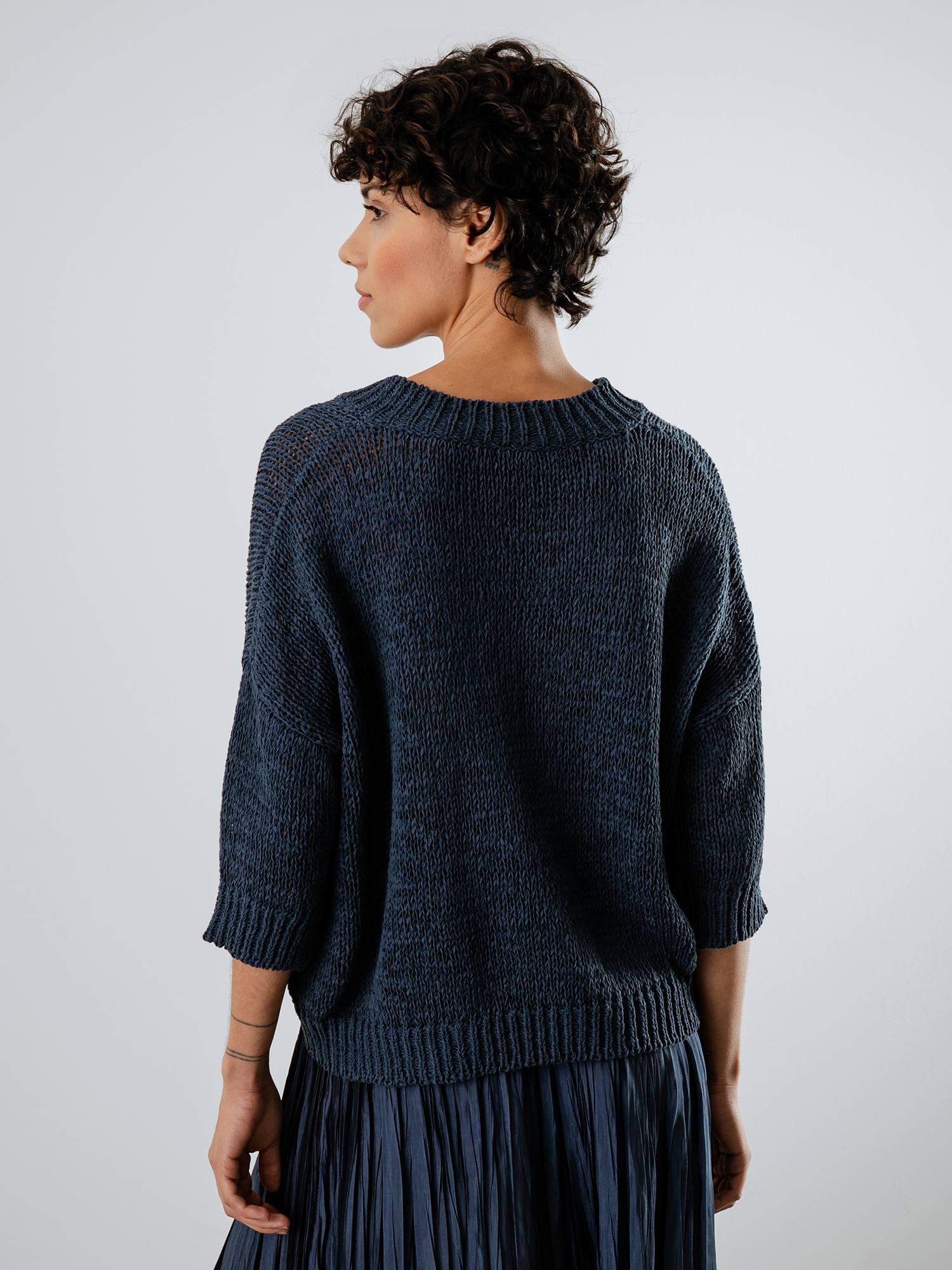 Detailansicht von Kurzarm-Pullover aus Baumwolle von ROBERTO COLLINA