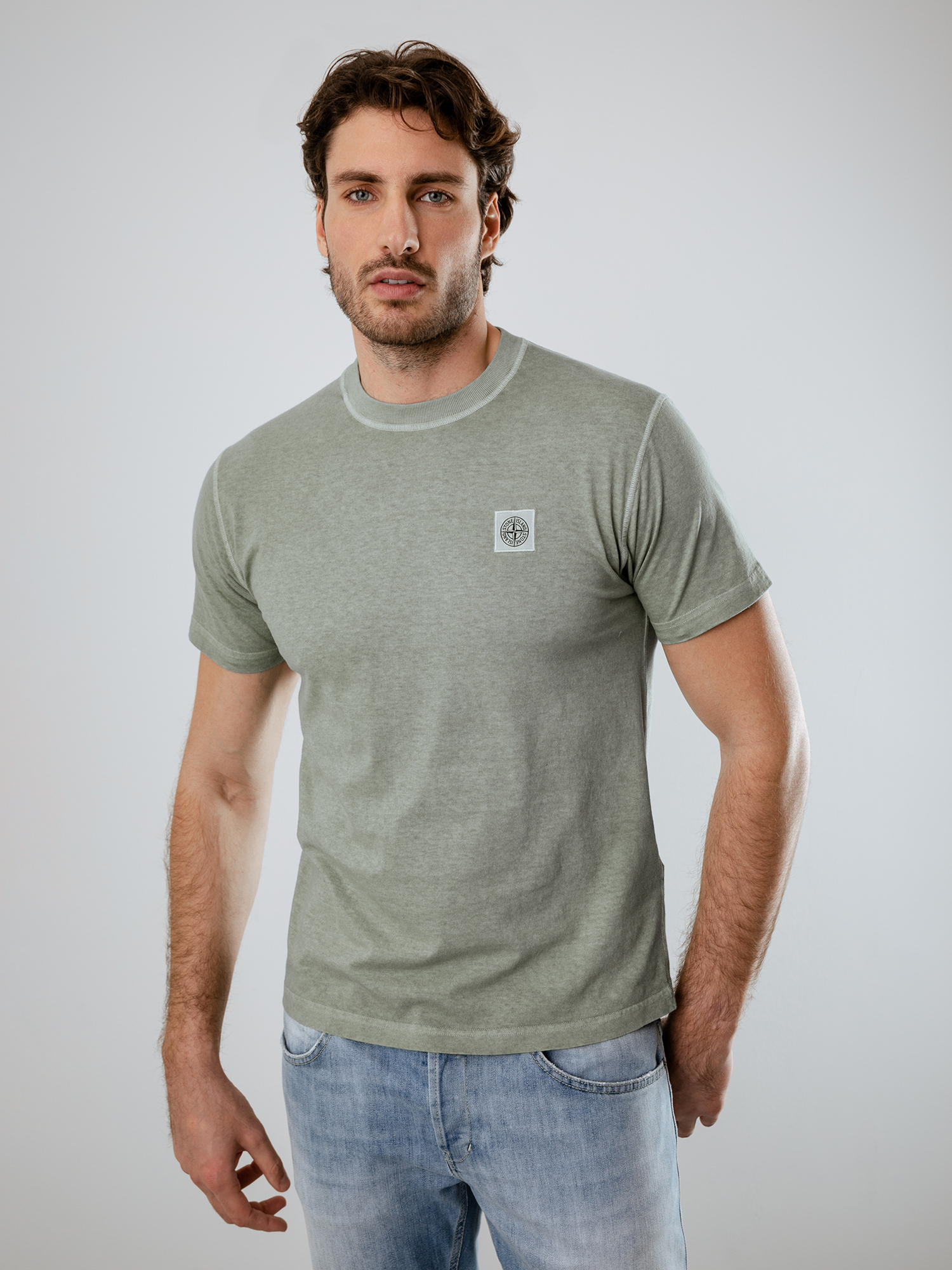 Detailansicht von T-Shirt aus Baumwolle von STONE ISLAND