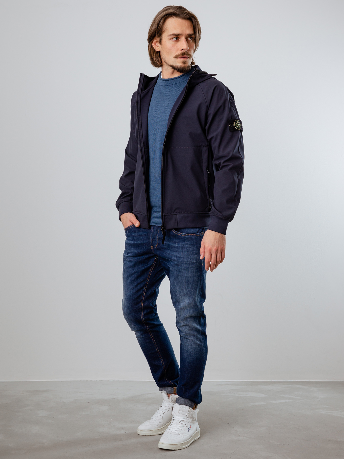 Detailansicht von Regenjacke von STONE ISLAND