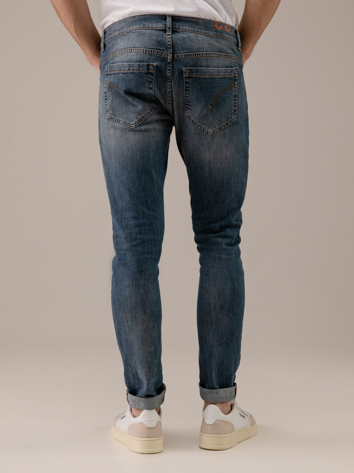 Detailansicht von Slim Fit Jeans von DONDUP