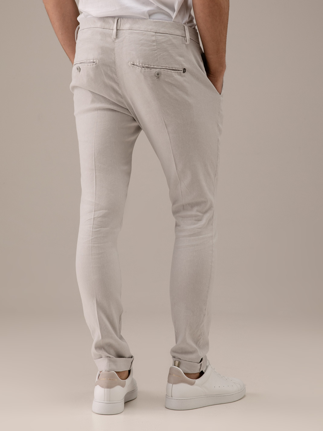 Detailansicht von Hose aus Leinen von DONDUP