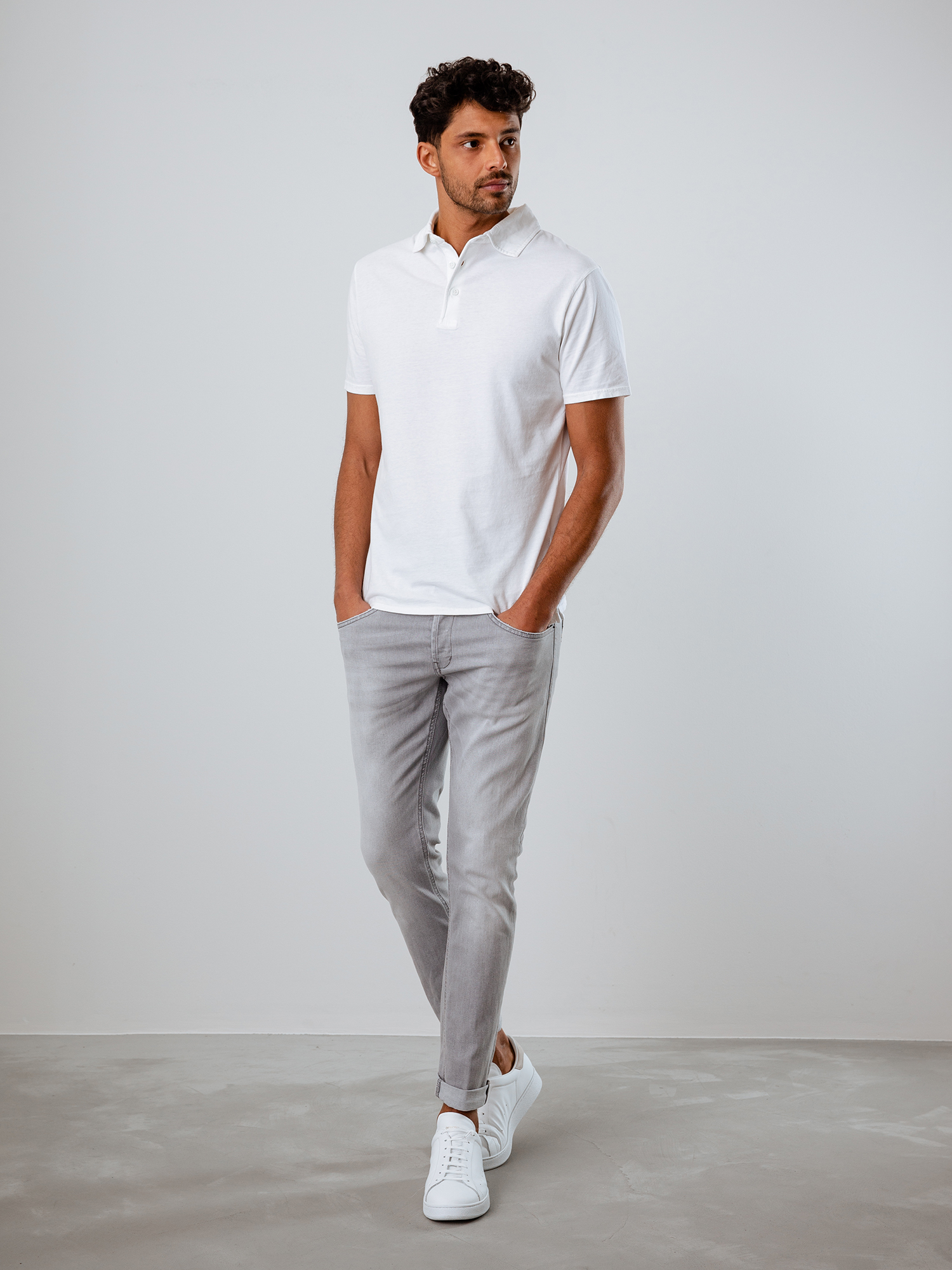 Detailansicht von Kurzarm-Poloshirt aus Baumwolle von 04651