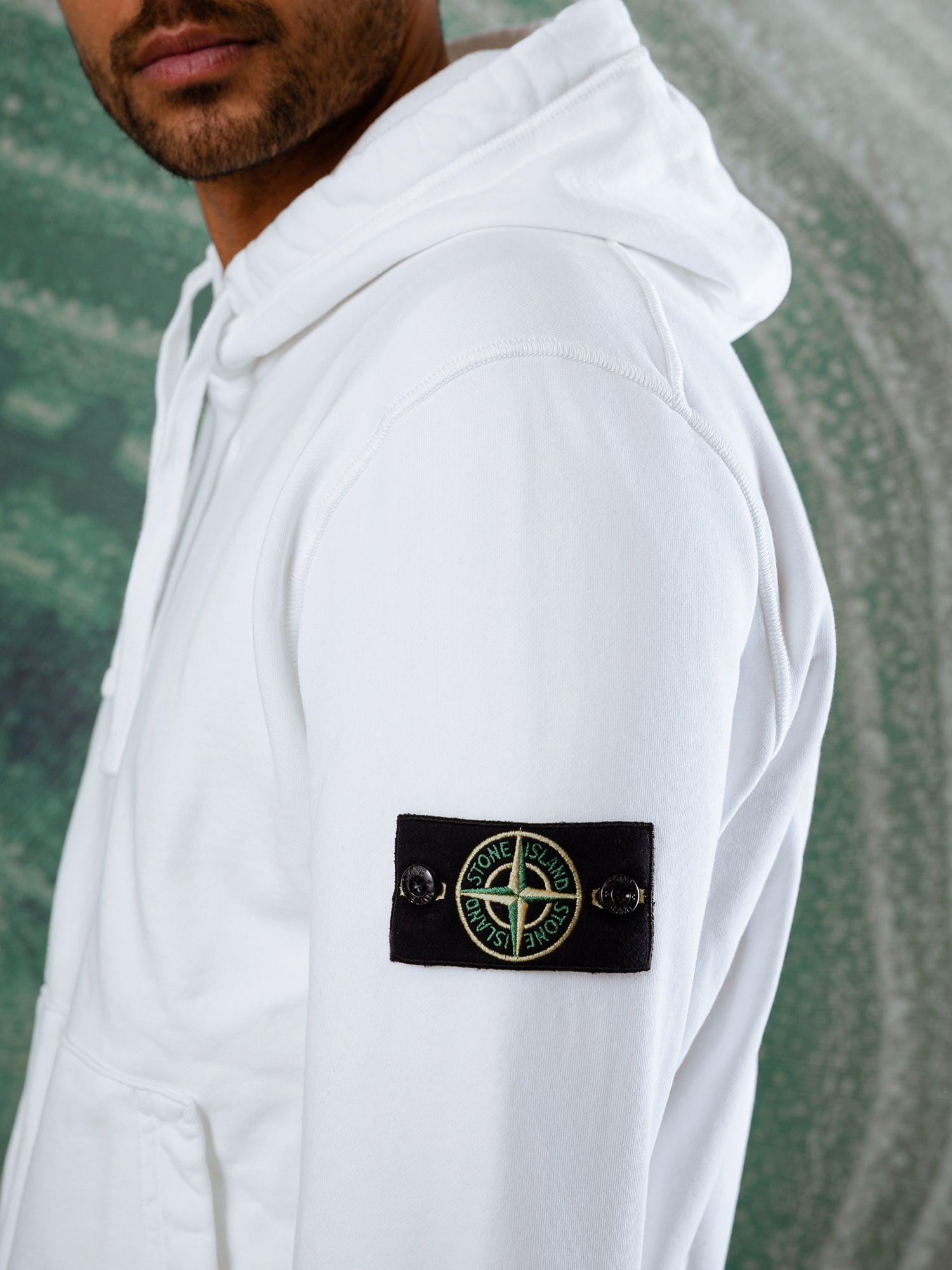 Detailansicht von Hoodie von STONE ISLAND
