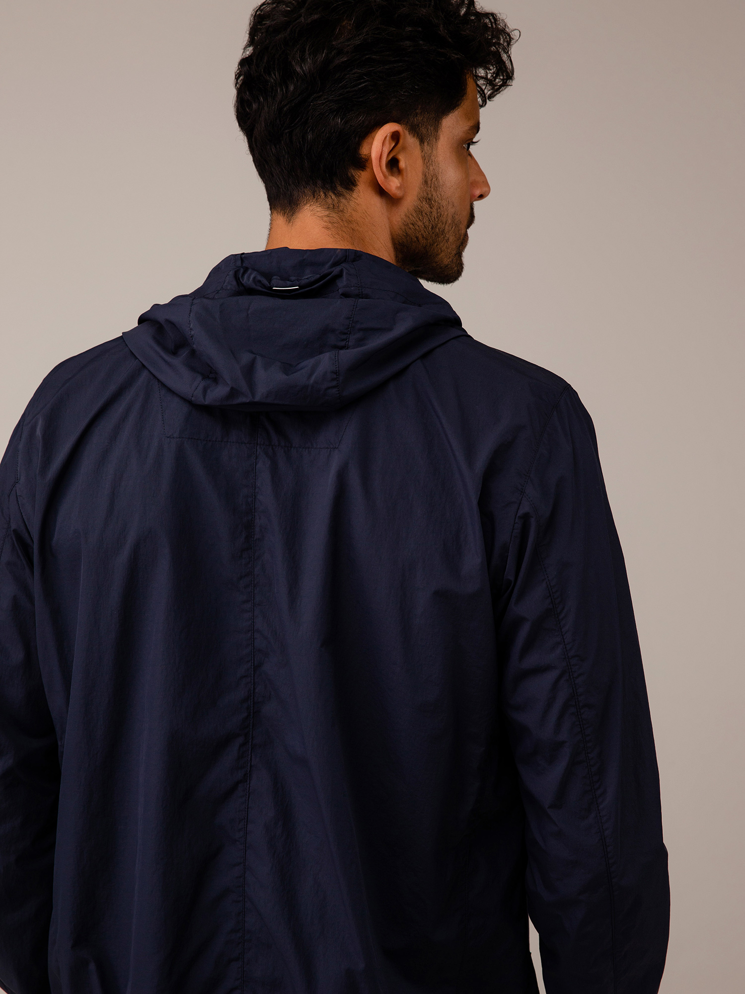 Detailansicht von Leichter Windbreaker von HERNO