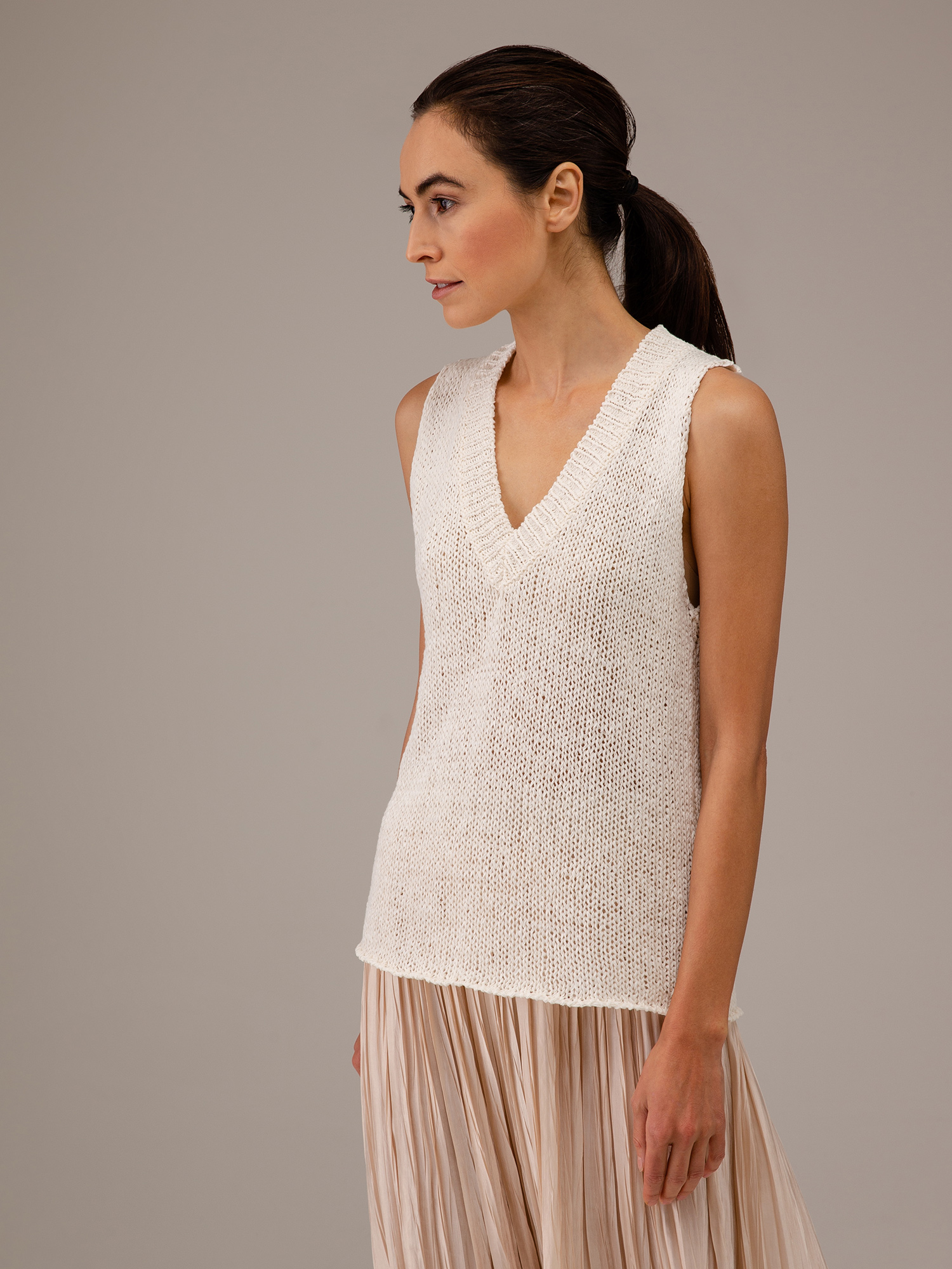 Detailansicht von Stricktop aus Baumwolle von ROBERTO COLLINA