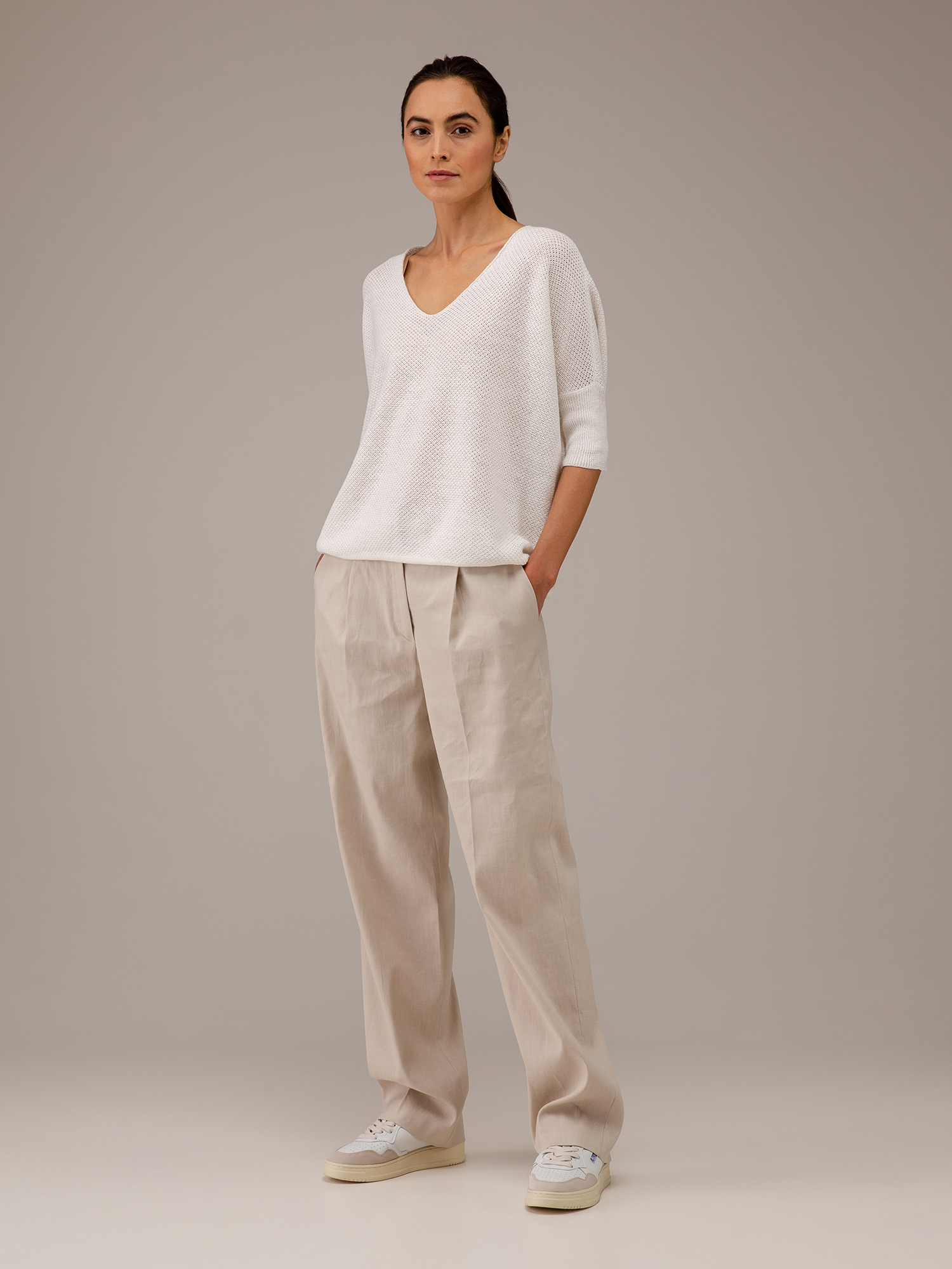 Detailansicht von Kurzarm-Pullover aus Leinen von DANIELS