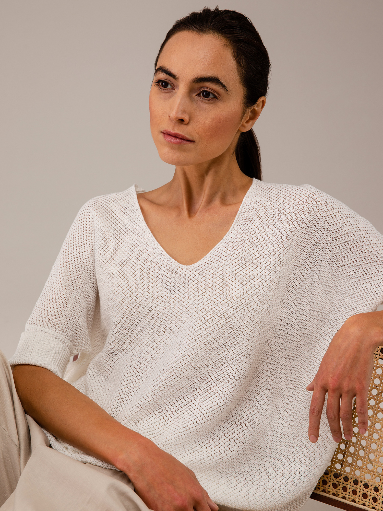 Detailansicht von Kurzarm-Pullover aus Leinen von DANIELS