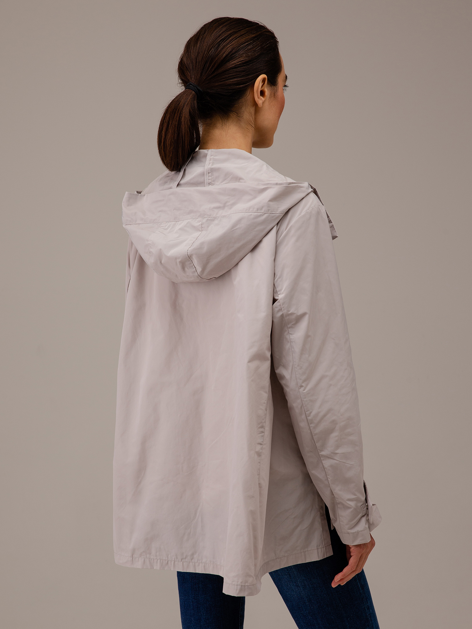 Detailansicht von Leichte Jacke von LIS LAREIDA