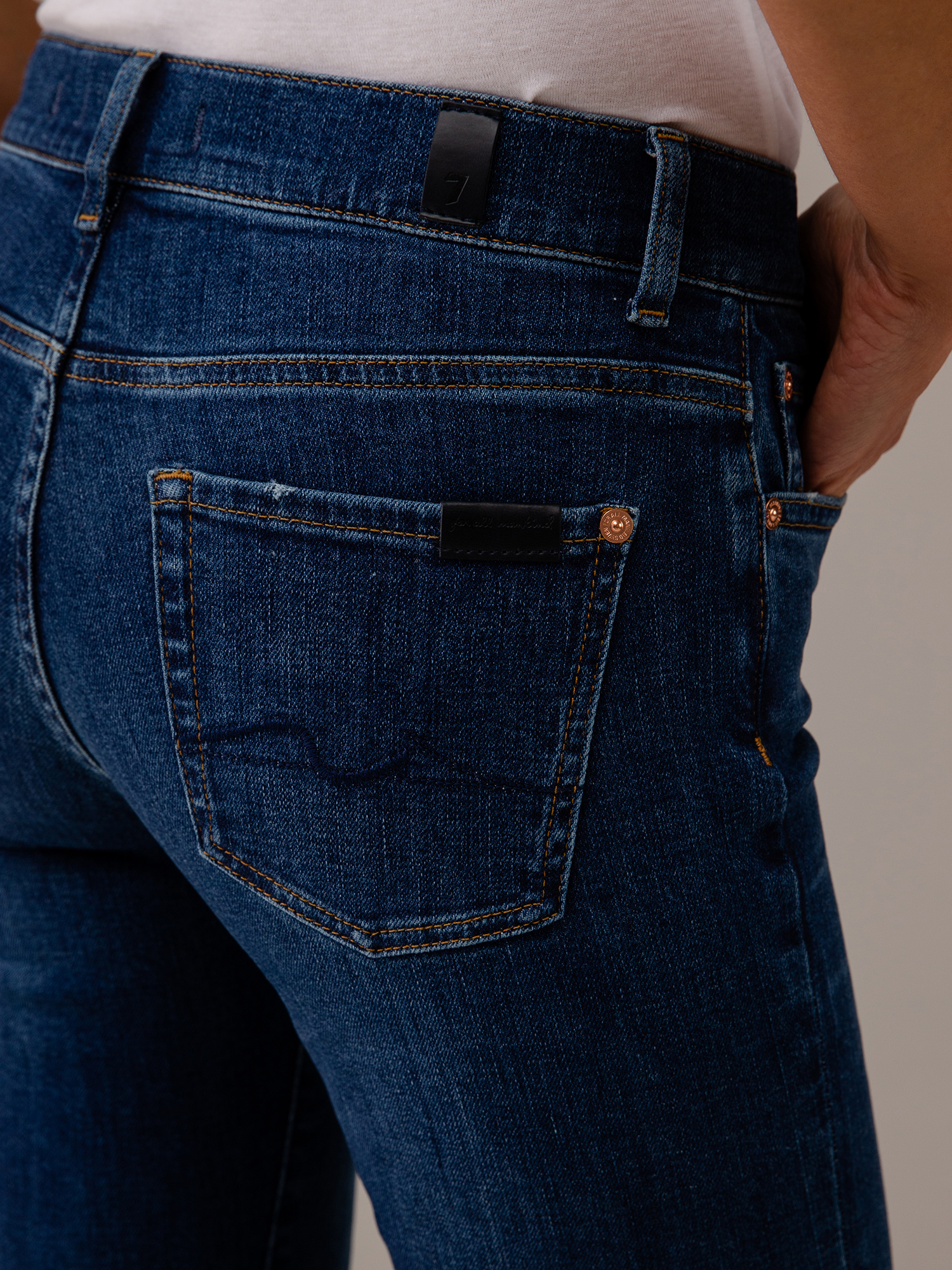 Detailansicht von Bootcut Jeans von 7 FOR ALL MANKIND