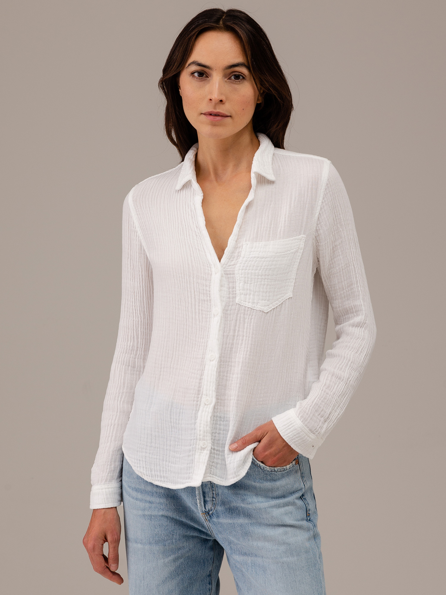 Detailansicht von Musselinbluse von BELLA DAHL