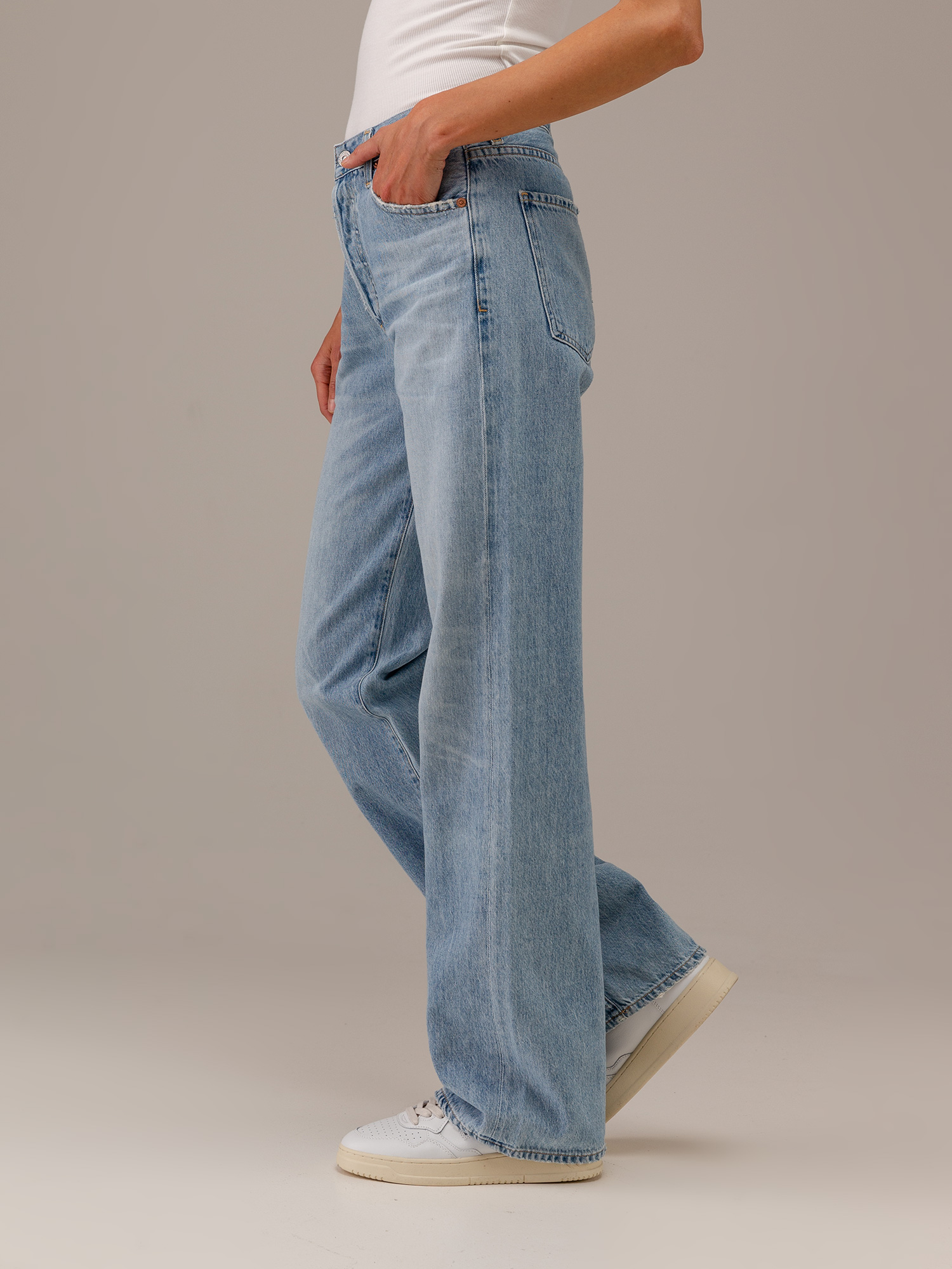 Detailansicht von Wide Leg Jeans von CITIZENS OF HUMANITY