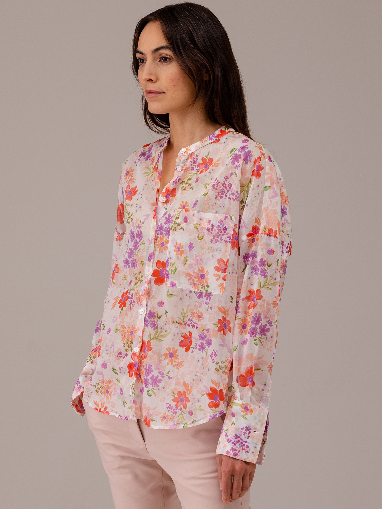 Detailansicht von Gemusterte Bluse von ROBERT FRIEDMAN