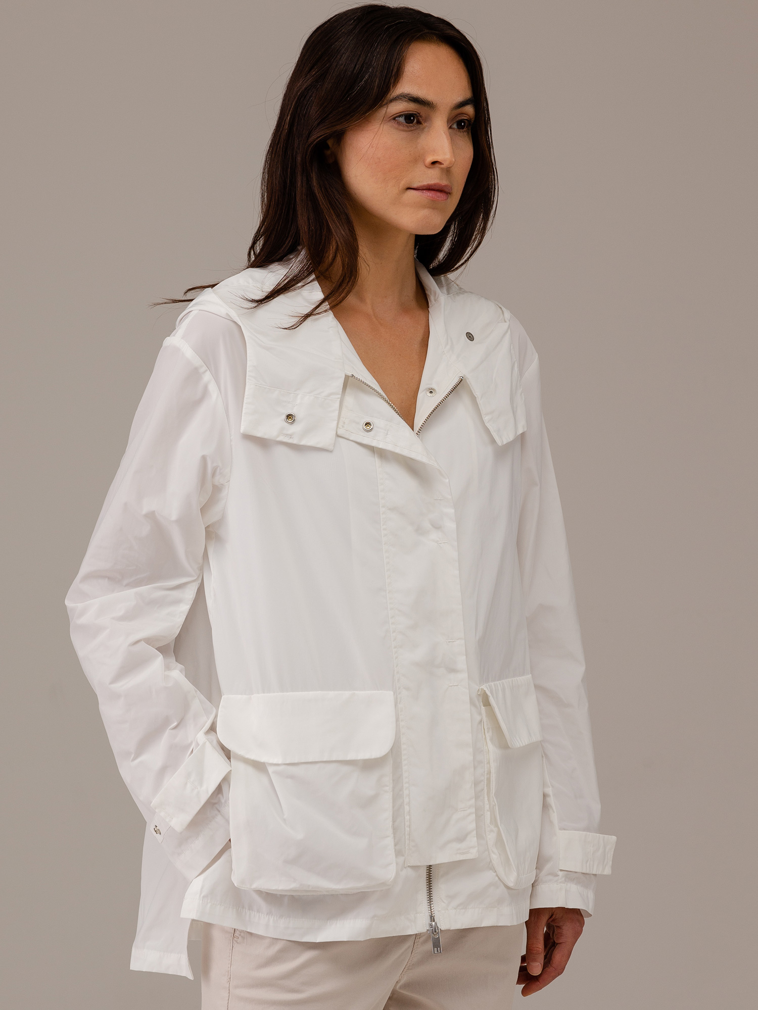 Detailansicht von Leichte Jacke von LIS LAREIDA