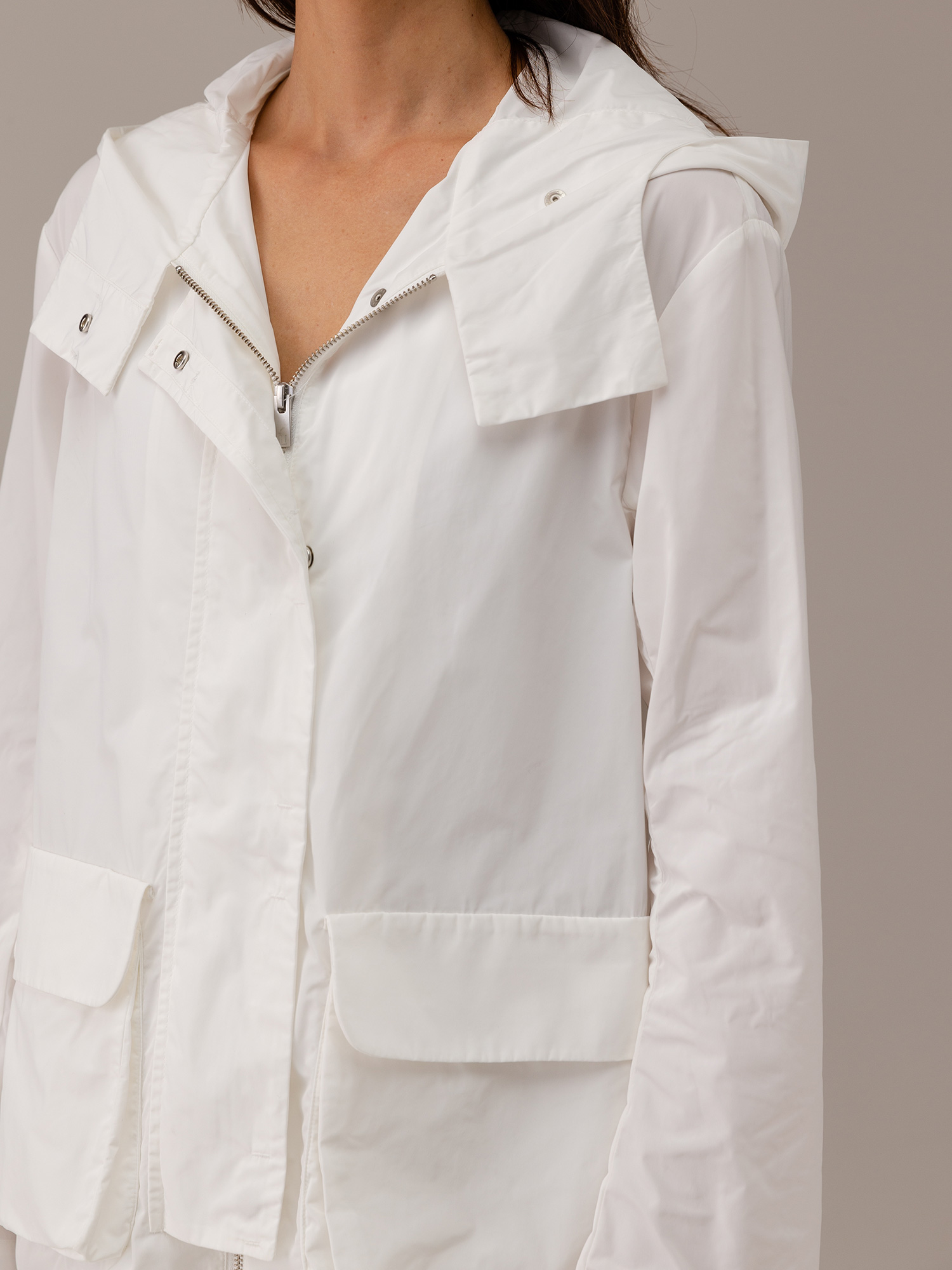 Detailansicht von Leichte Jacke von LIS LAREIDA