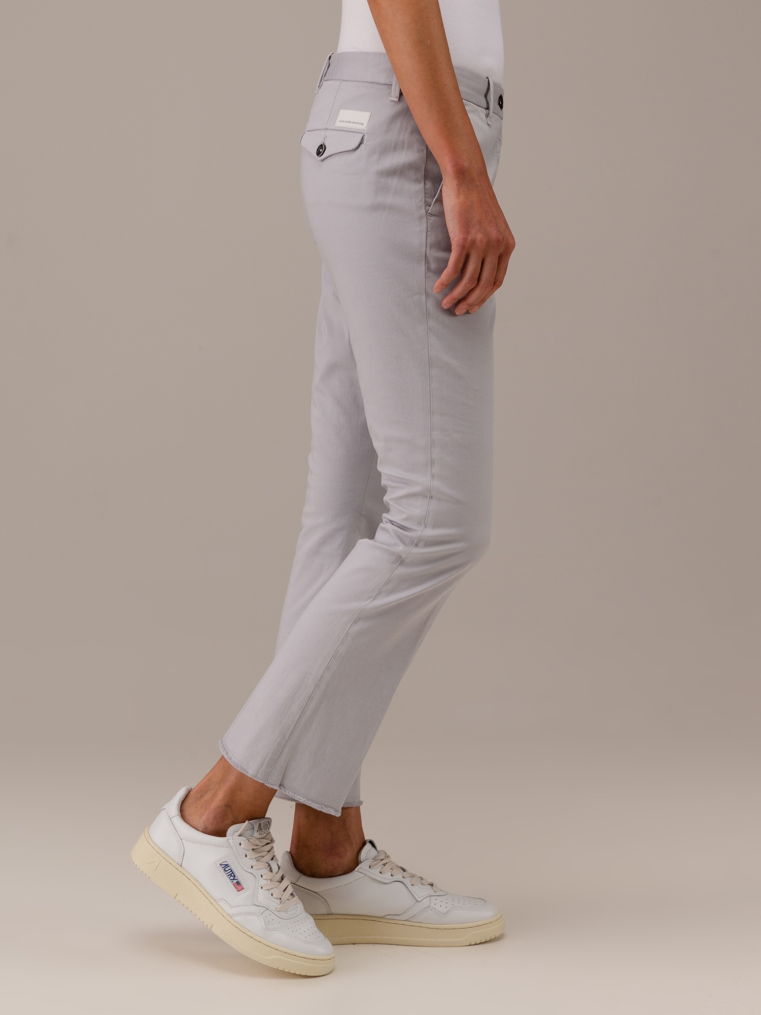 Detailansicht von Cropped Bootcut Hose von NINE IN THE MORNING