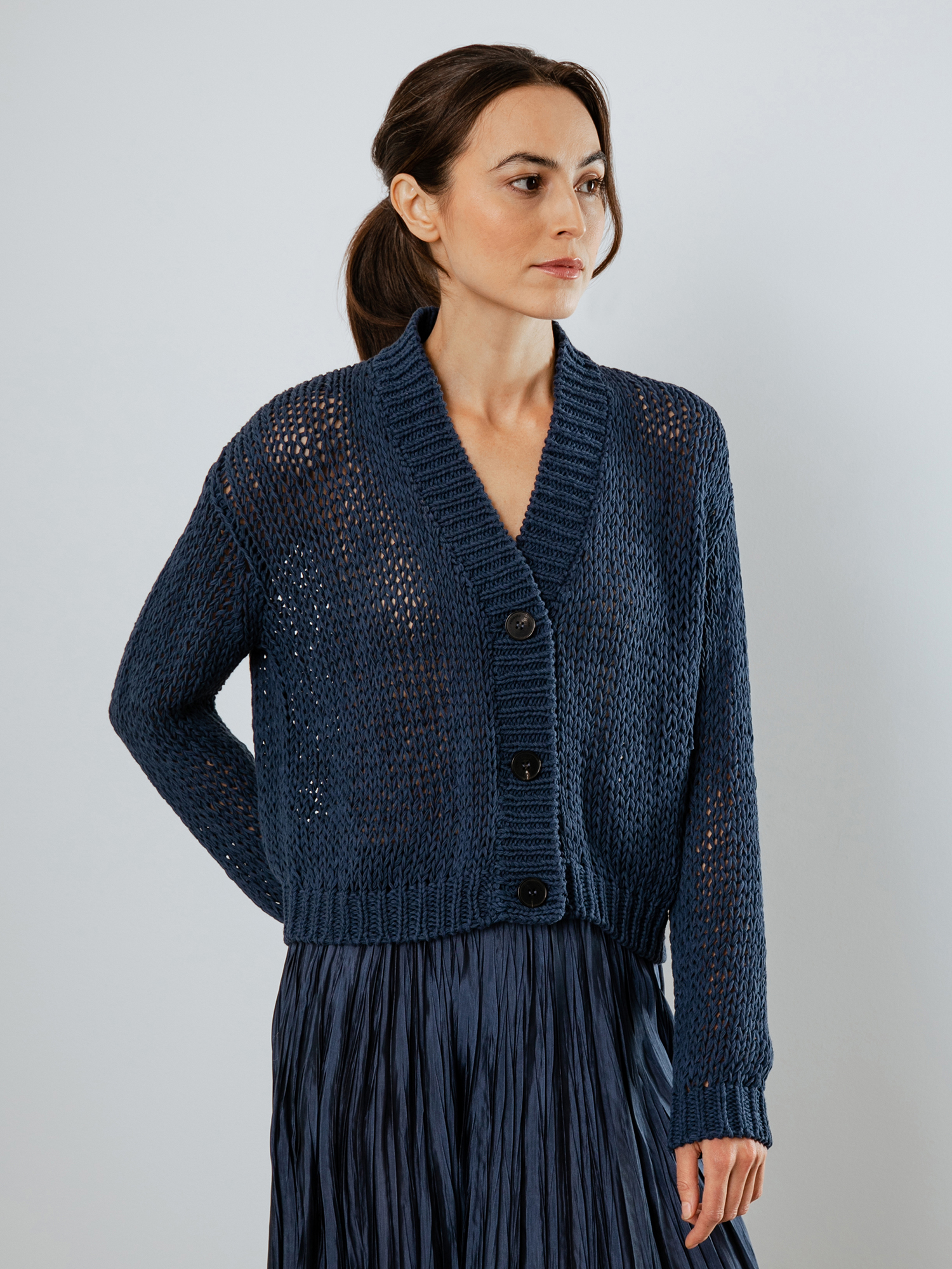 Detailansicht von Strickjacke aus Baumwolle von ROBERTO COLLINA