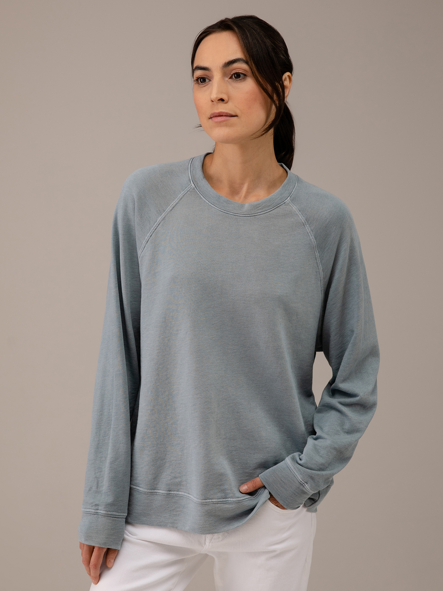Detailansicht von Sweatshirt aus Baumwolle von JAMES PERSE