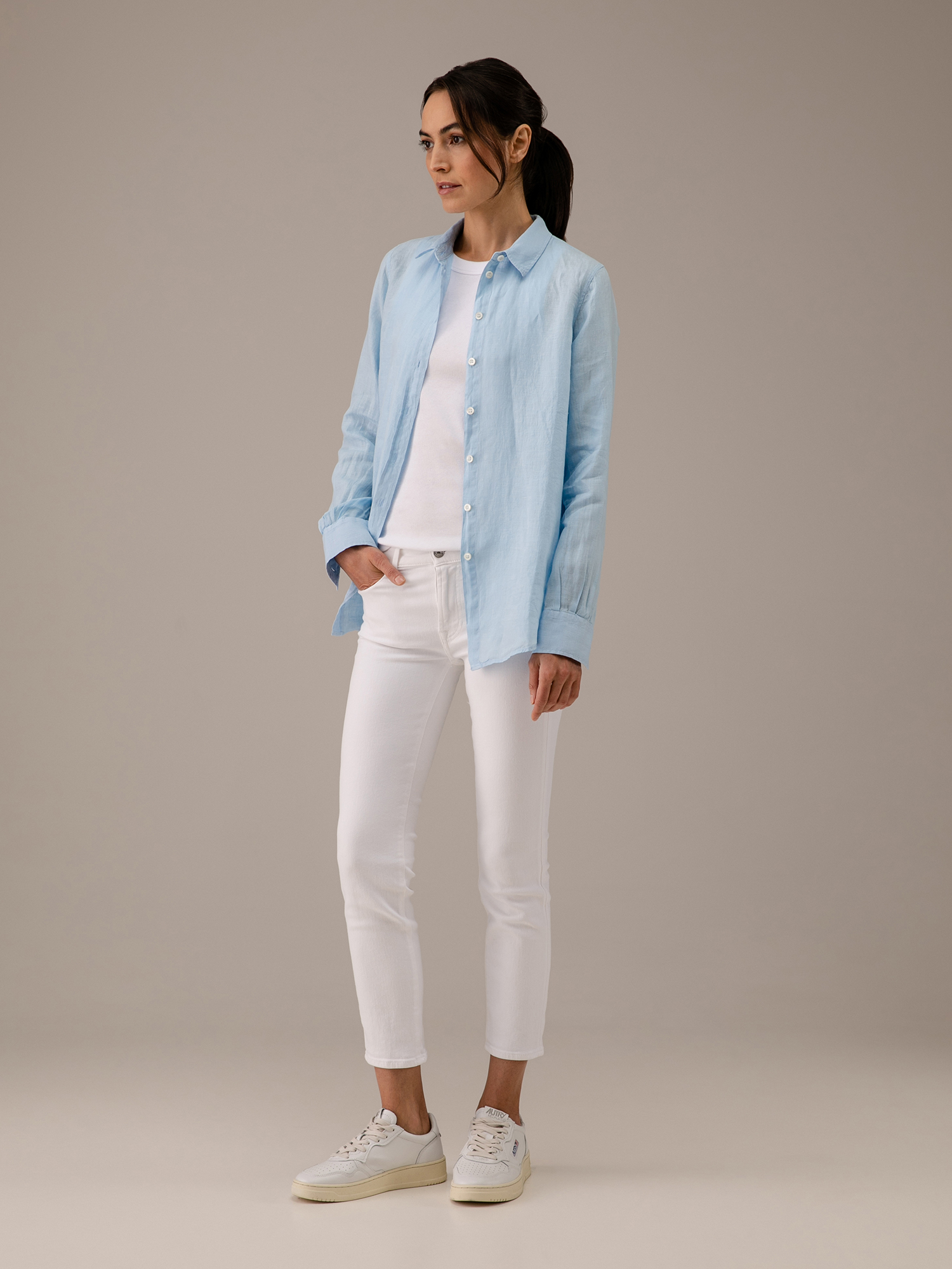 Detailansicht von Leinenbluse von MOS MOSH