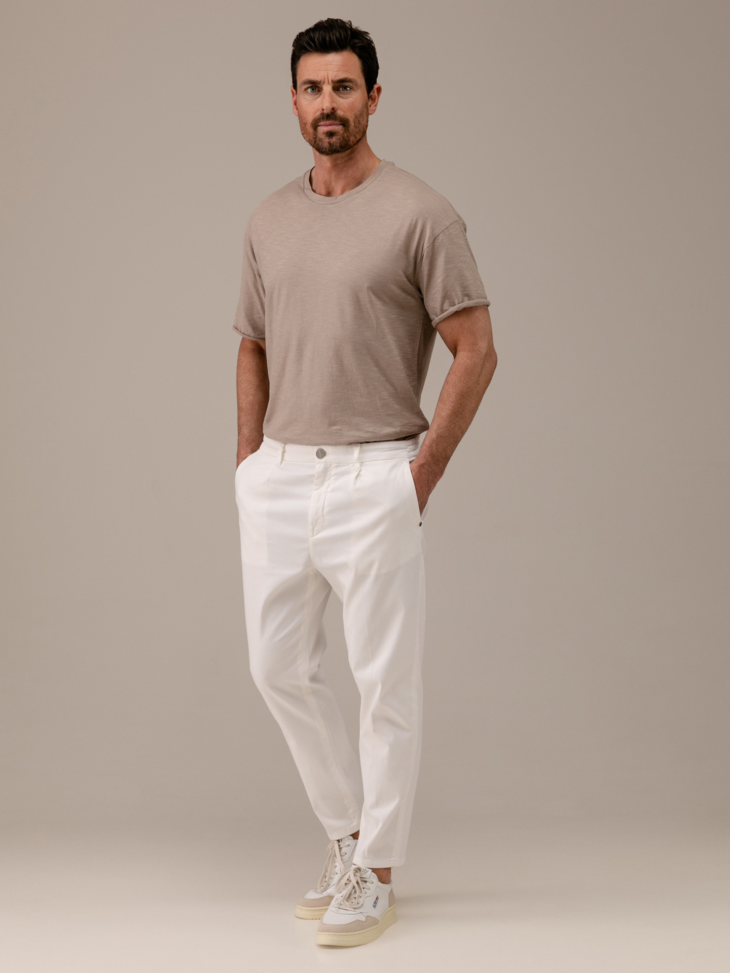 Detailansicht von Lässige Chinohose von GOLDGARN