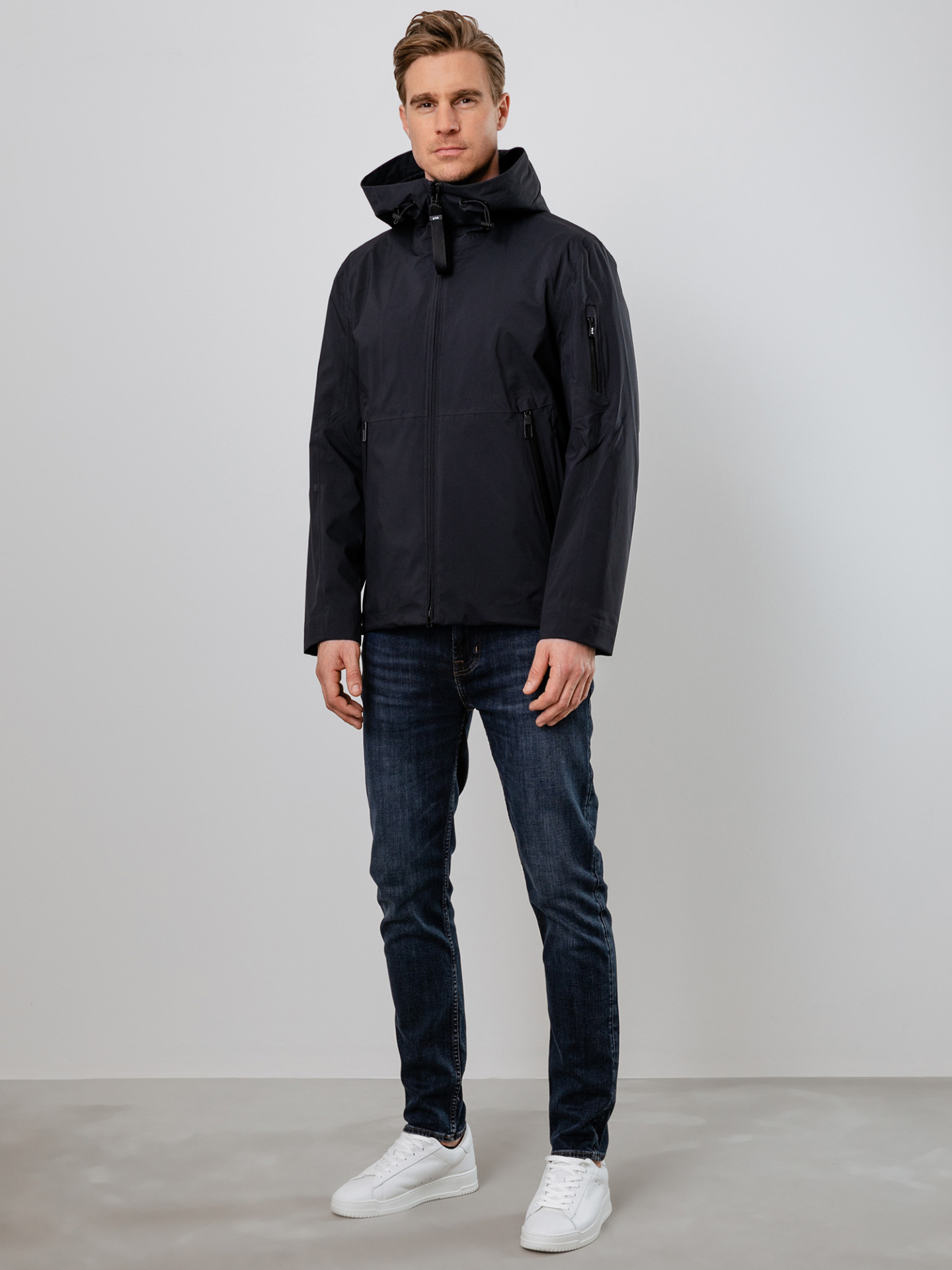 Detailansicht von Slim Fit Jeans von 7 FOR ALL MANKIND