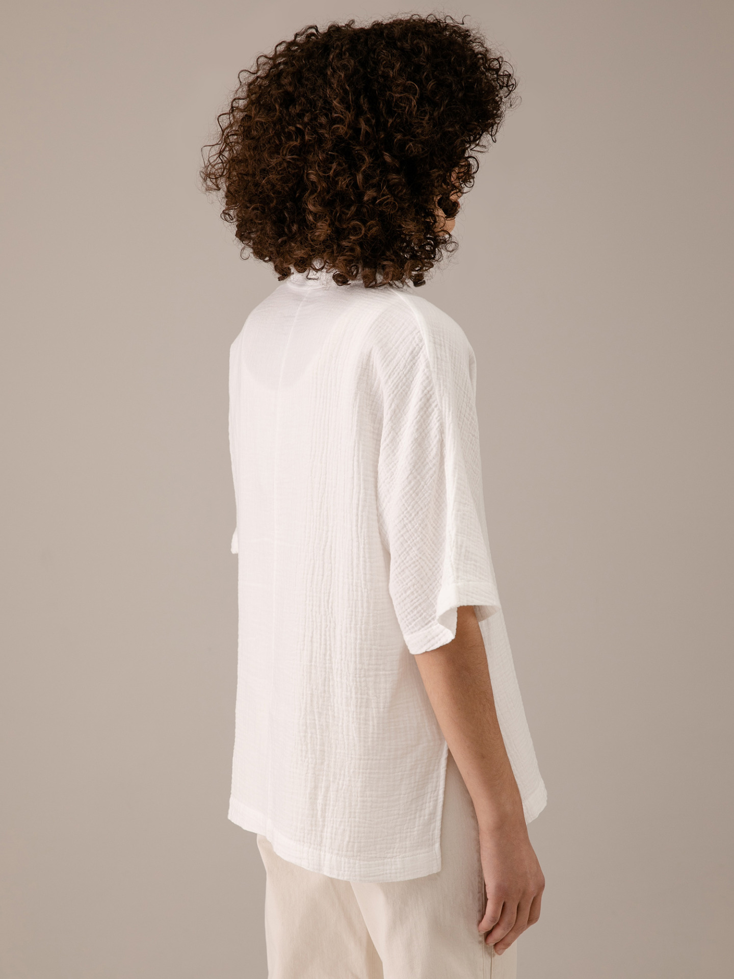 Detailansicht von Kurzarm-Baumwollbluse von RAILS