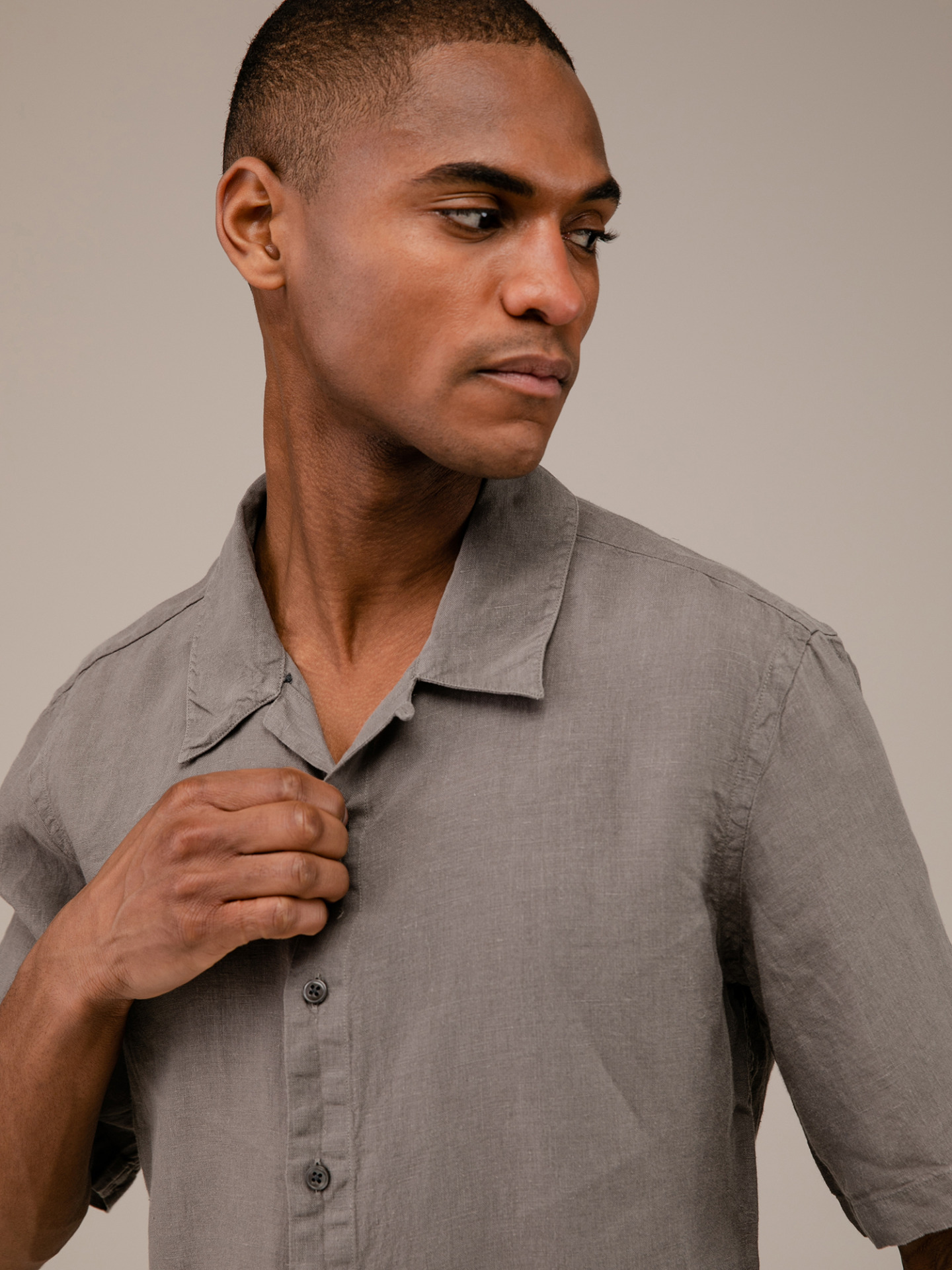 Detailansicht von Kurzarm-Hemd von 04651