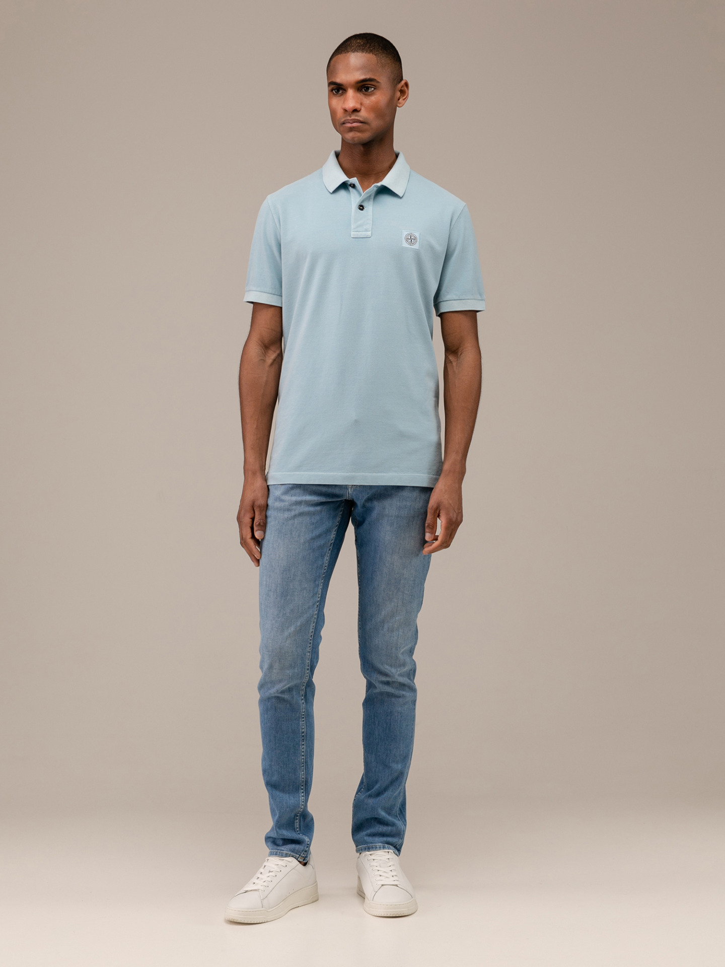 Detailansicht von Kurzarm-Poloshirt aus Baumwolle von STONE ISLAND