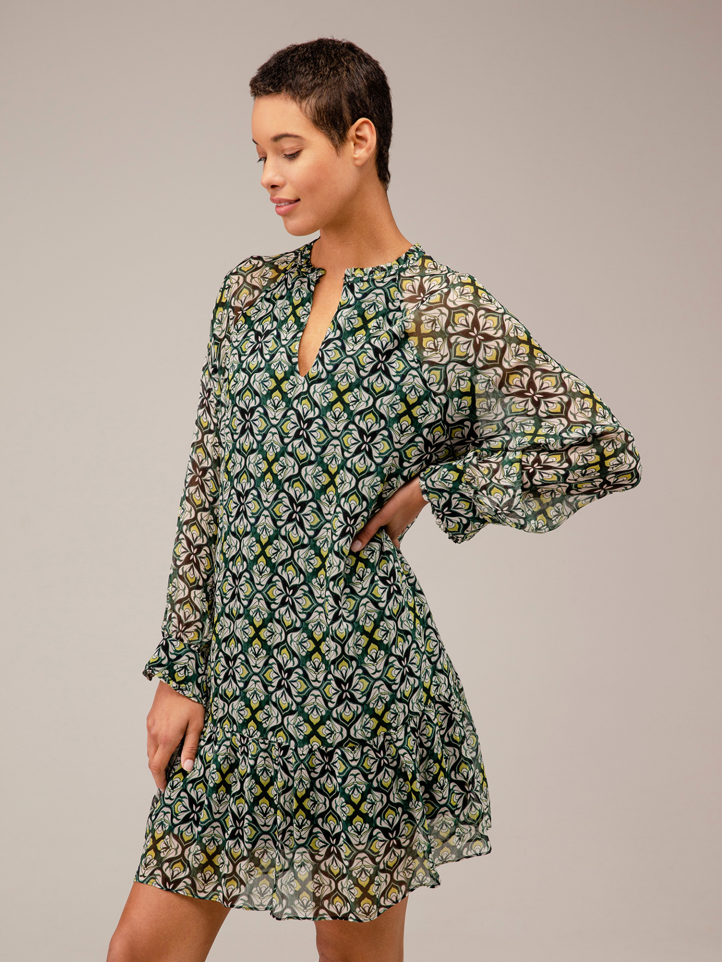 Detailansicht von Kurzes Kleid von DANIELS