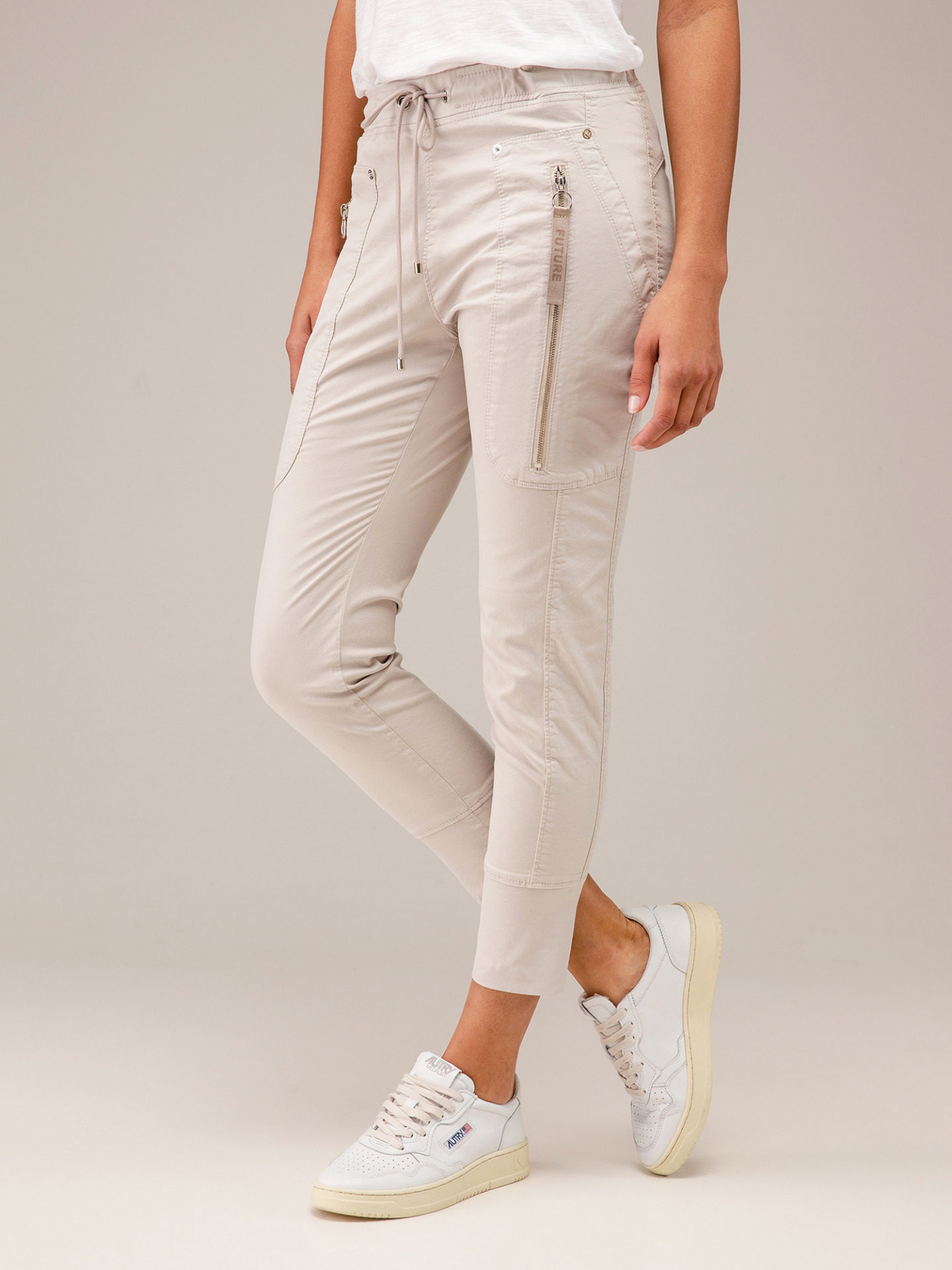 Detailansicht von Cargohose von MAC