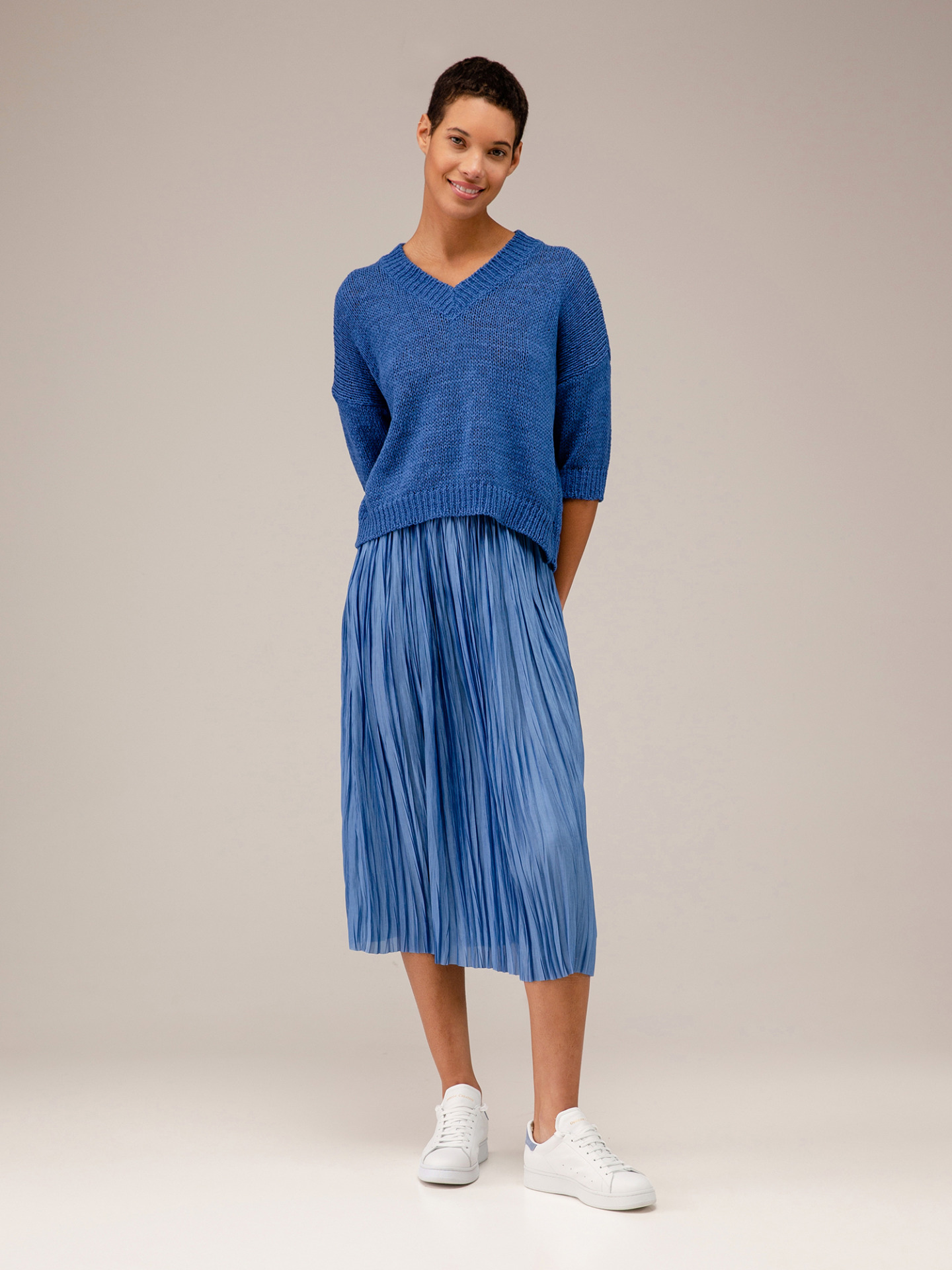 Detailansicht von Kurzarm-Pullover aus Baumwolle von ROBERTO COLLINA