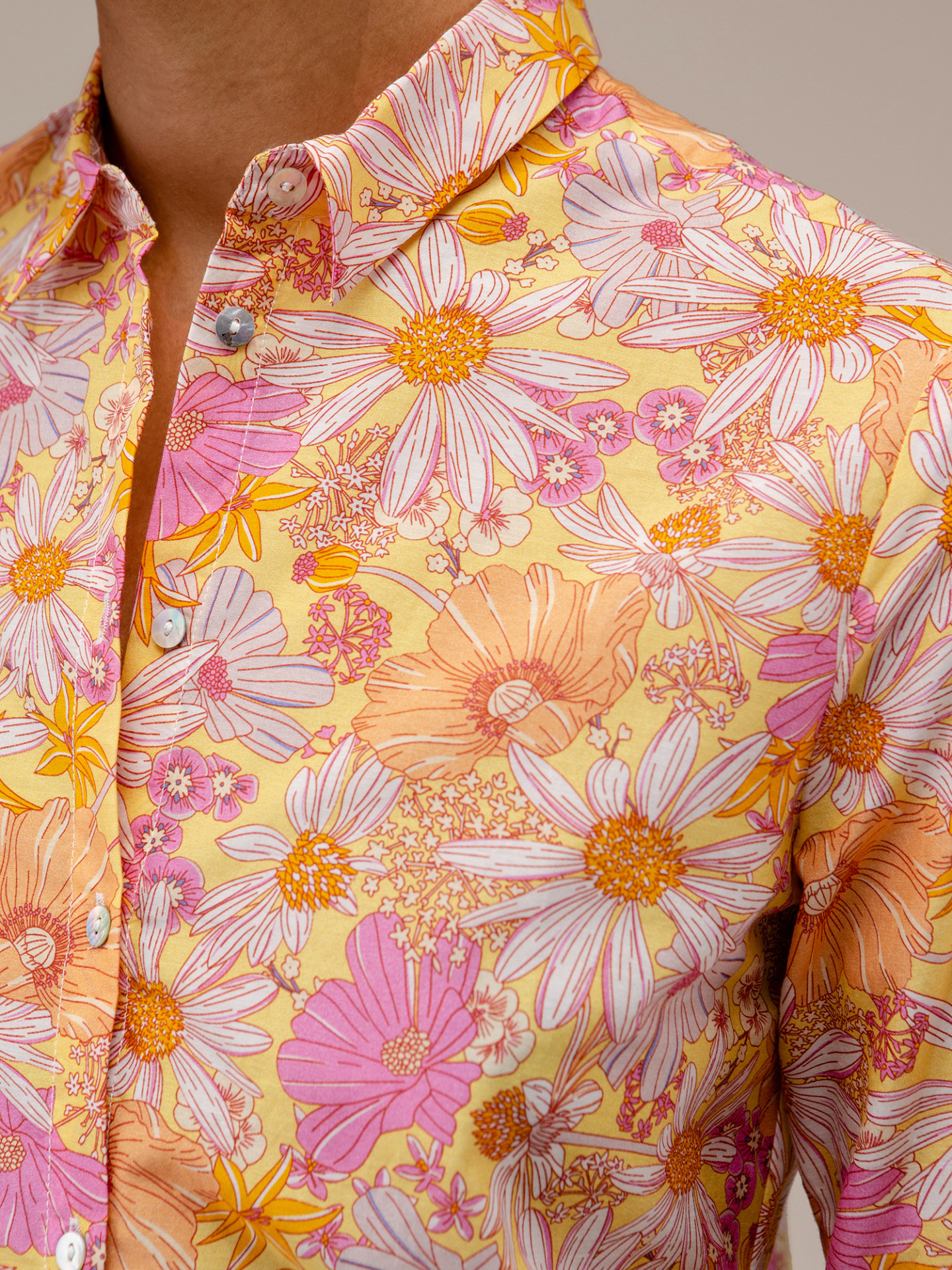 Detailansicht von Gemusterte Baumwollbluse von DANIELS