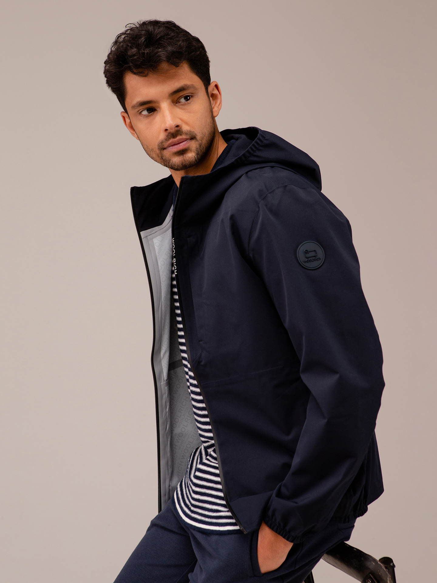 Detailansicht von Wasserdichte Jacke von WOOLRICH