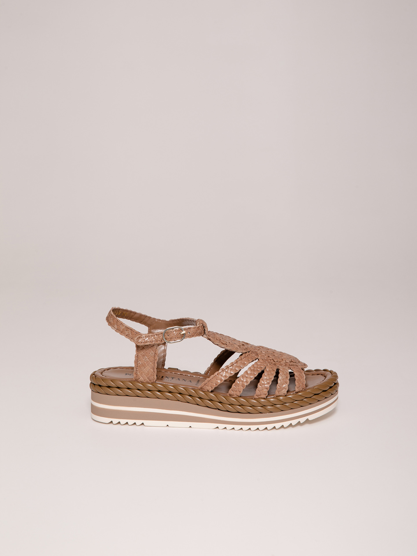 Detailansicht von Plateau-Sandalen von PONS QUINTANA