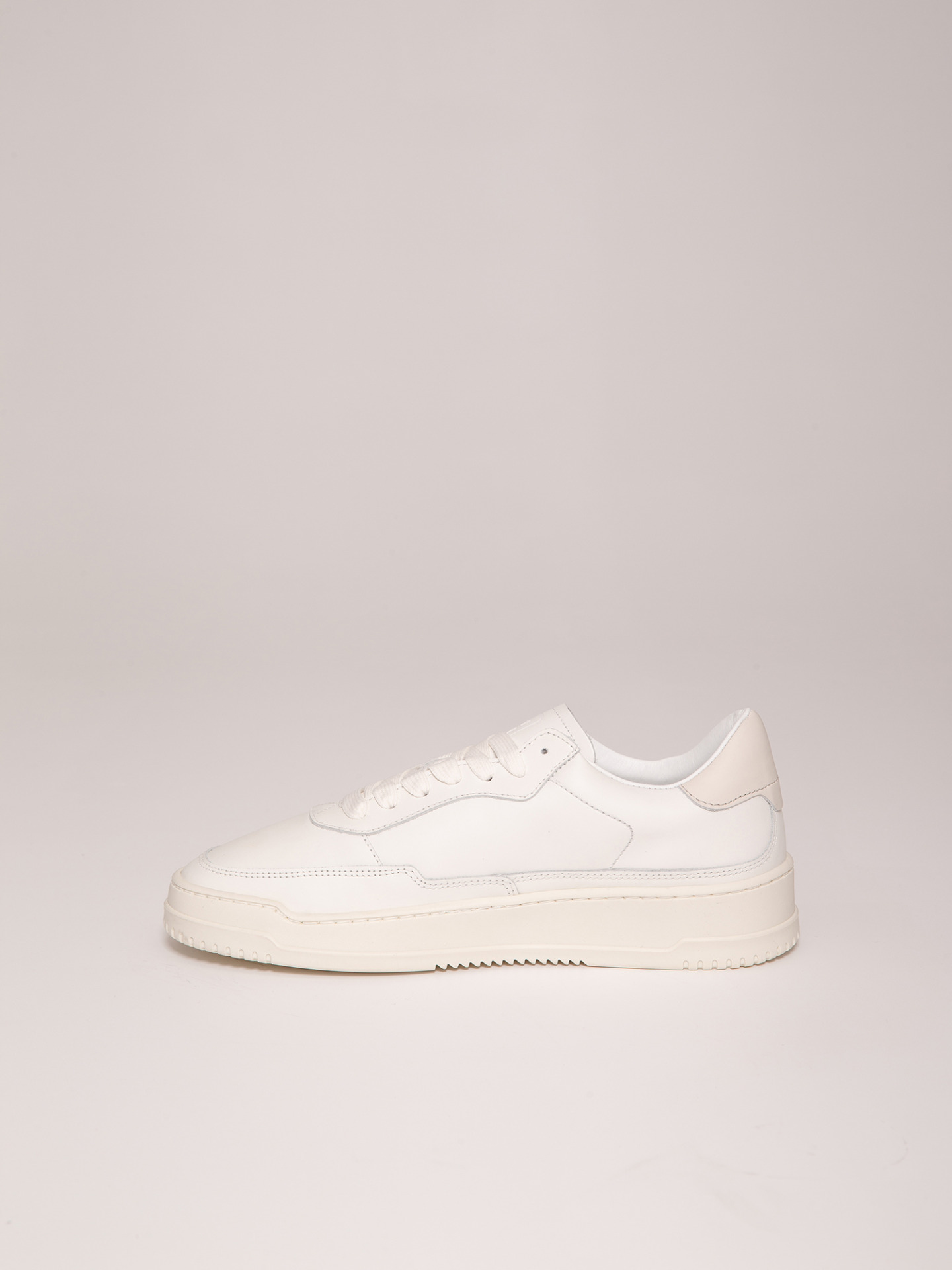 Detailansicht von Sneaker aus Leder von COPENHAGEN