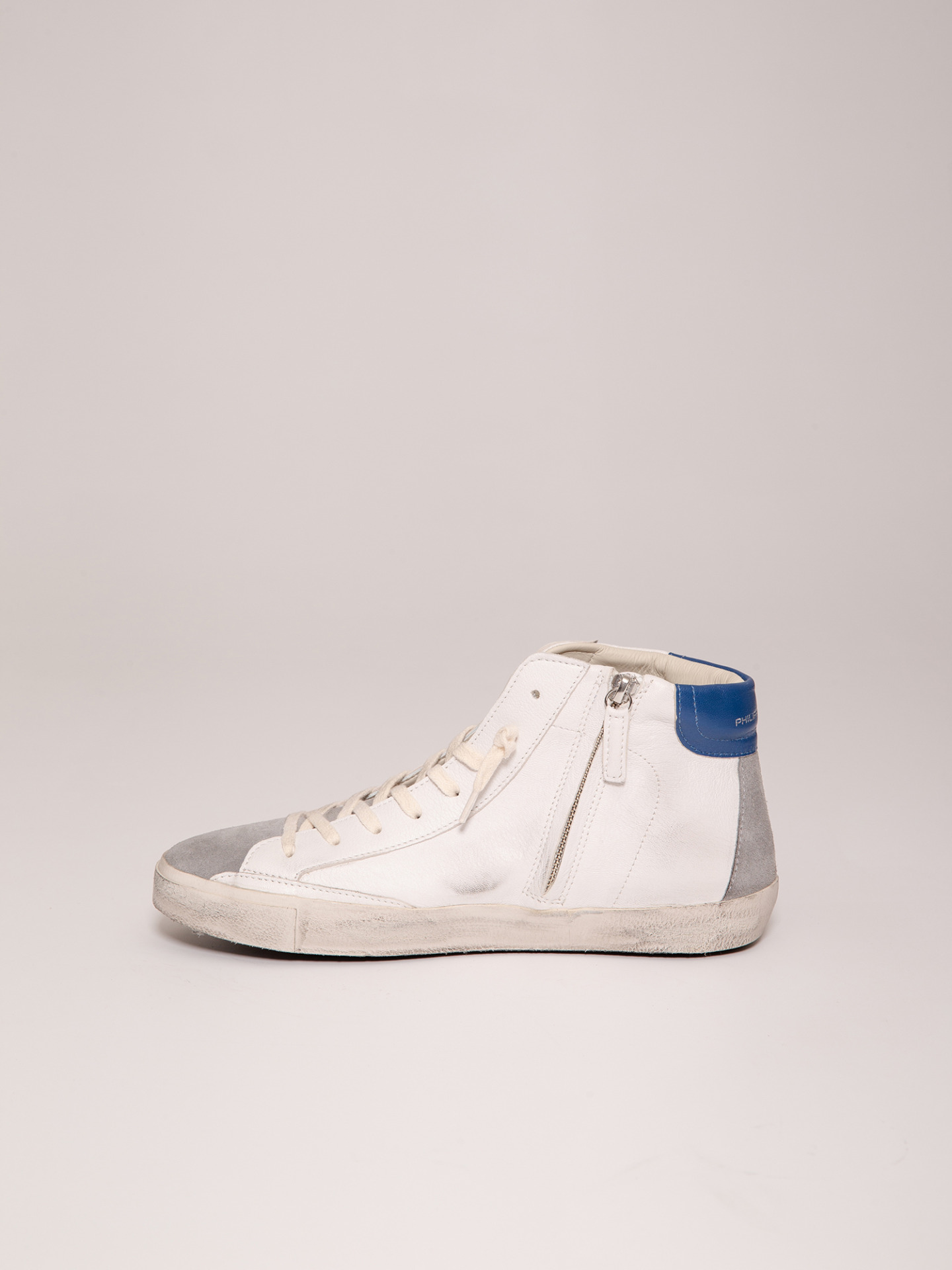 Detailansicht von Hoher Sneaker aus Leder von PHILIPPE MODEL