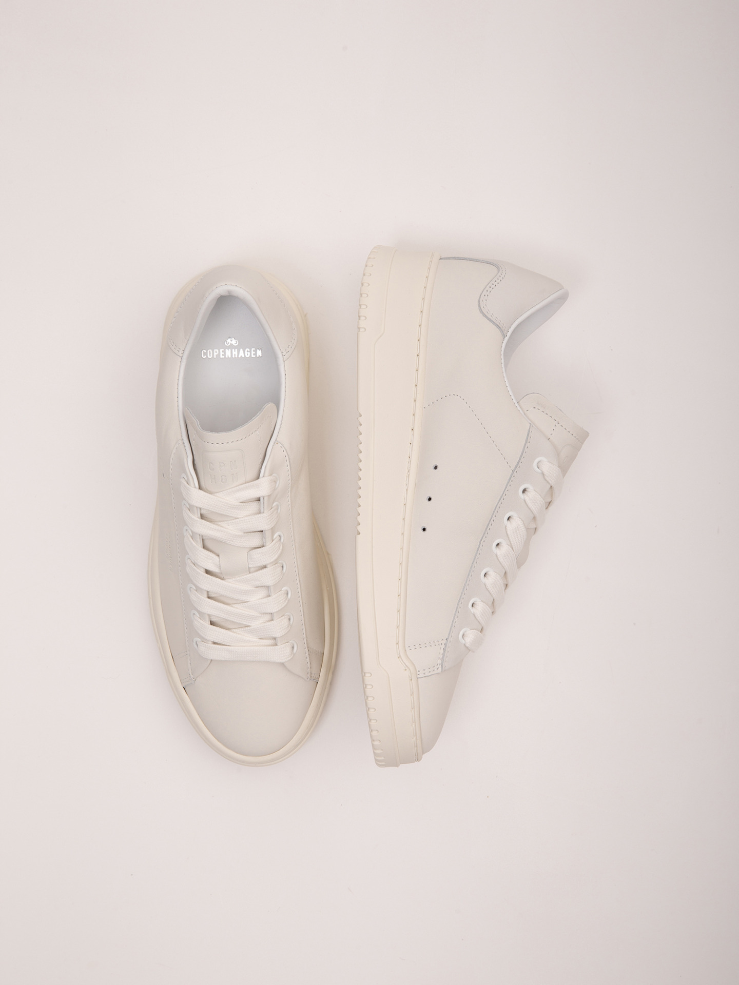 Detailansicht von Sneaker aus Leder von COPENHAGEN