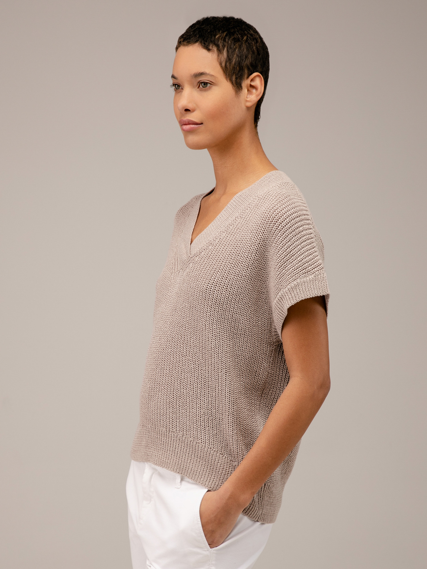 Detailansicht von Kurzarm-Pullover aus Baumwolle von DANIELS