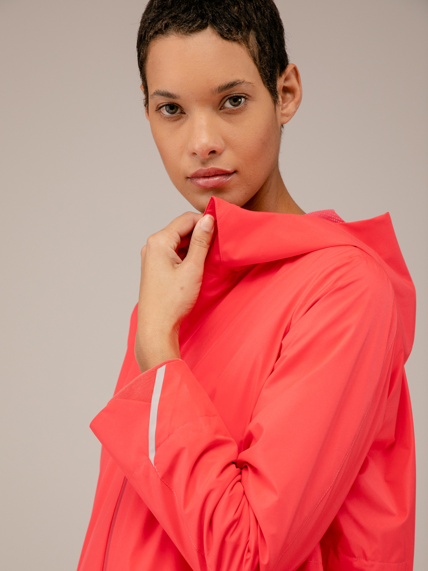 Detailansicht von Regenmantel von HERNO