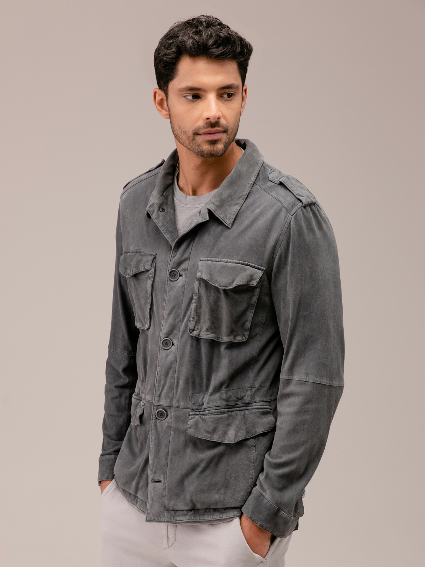 Detailansicht von Velourlederjacke von GMS-75