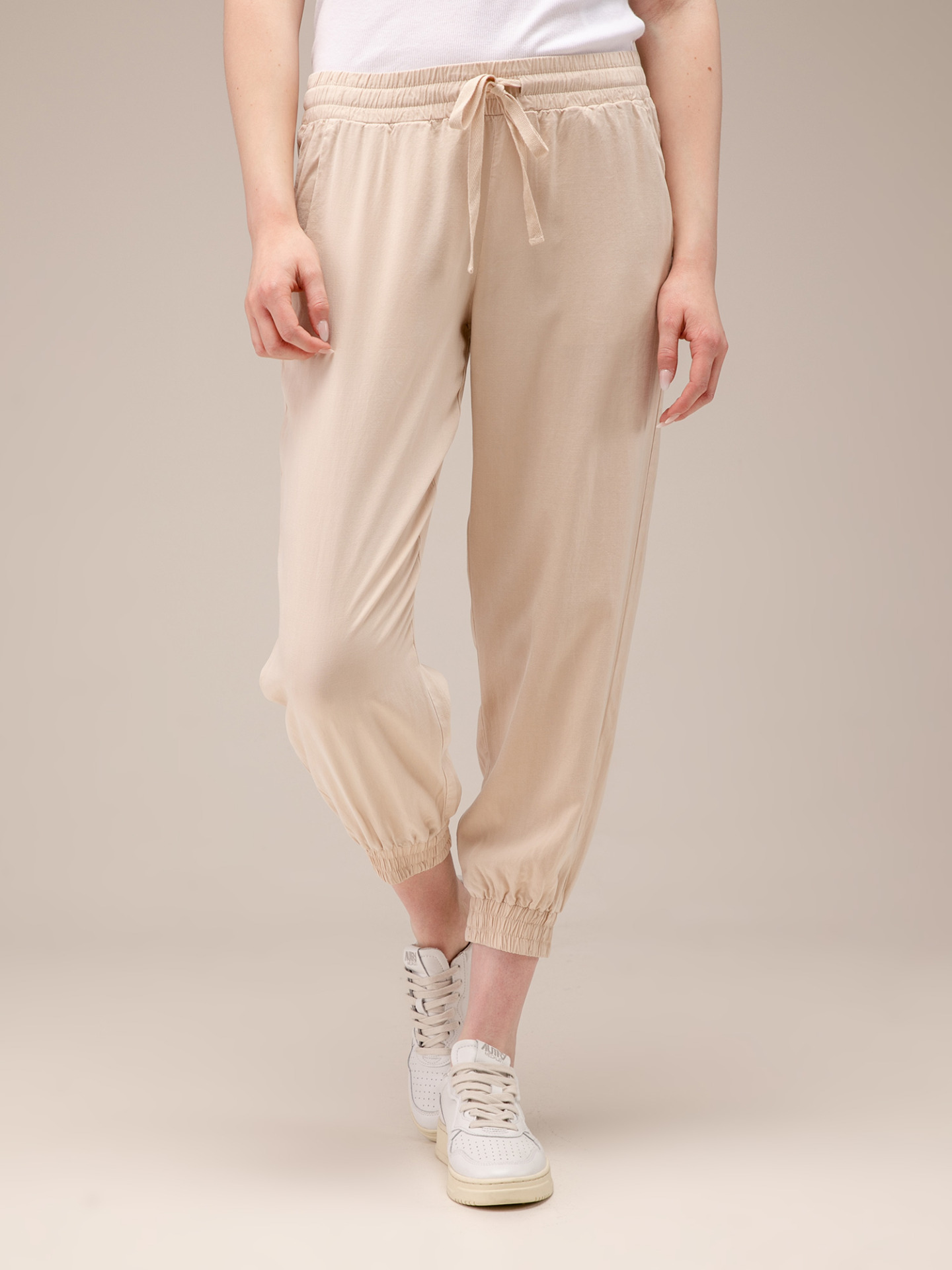 Detailansicht von Lässige Hose von BELLA DAHL