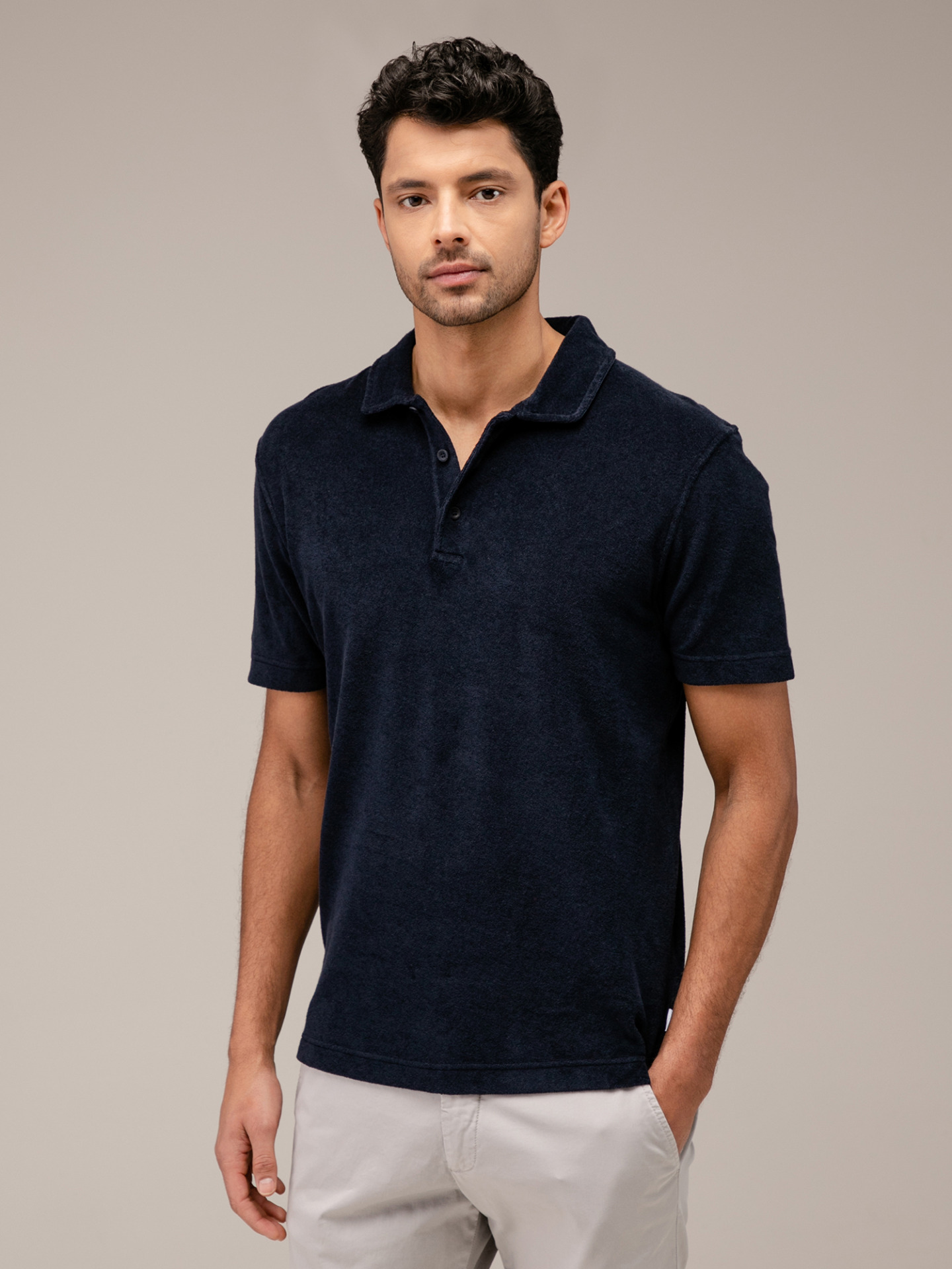 Detailansicht von Kurzarm-Poloshirt aus Baumwolle von 04651