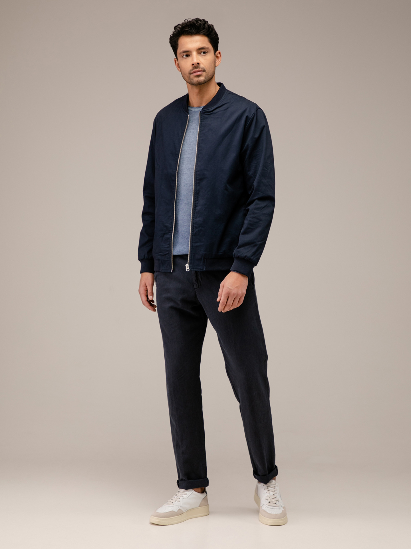 Detailansicht von College-Jacke aus Baumwolle von NOWADAYS