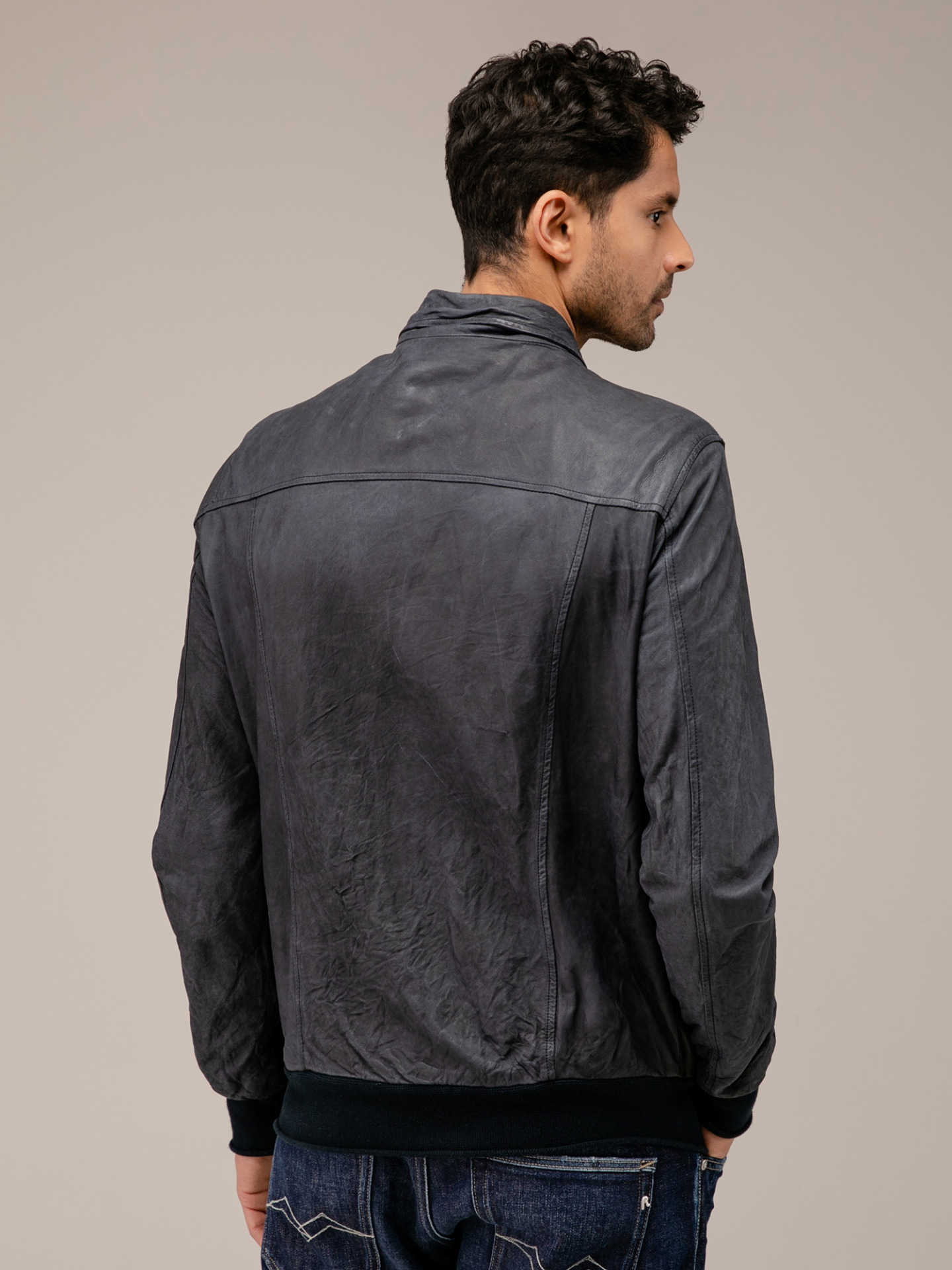 Detailansicht von Lederblouson von GIORGIO BRATO