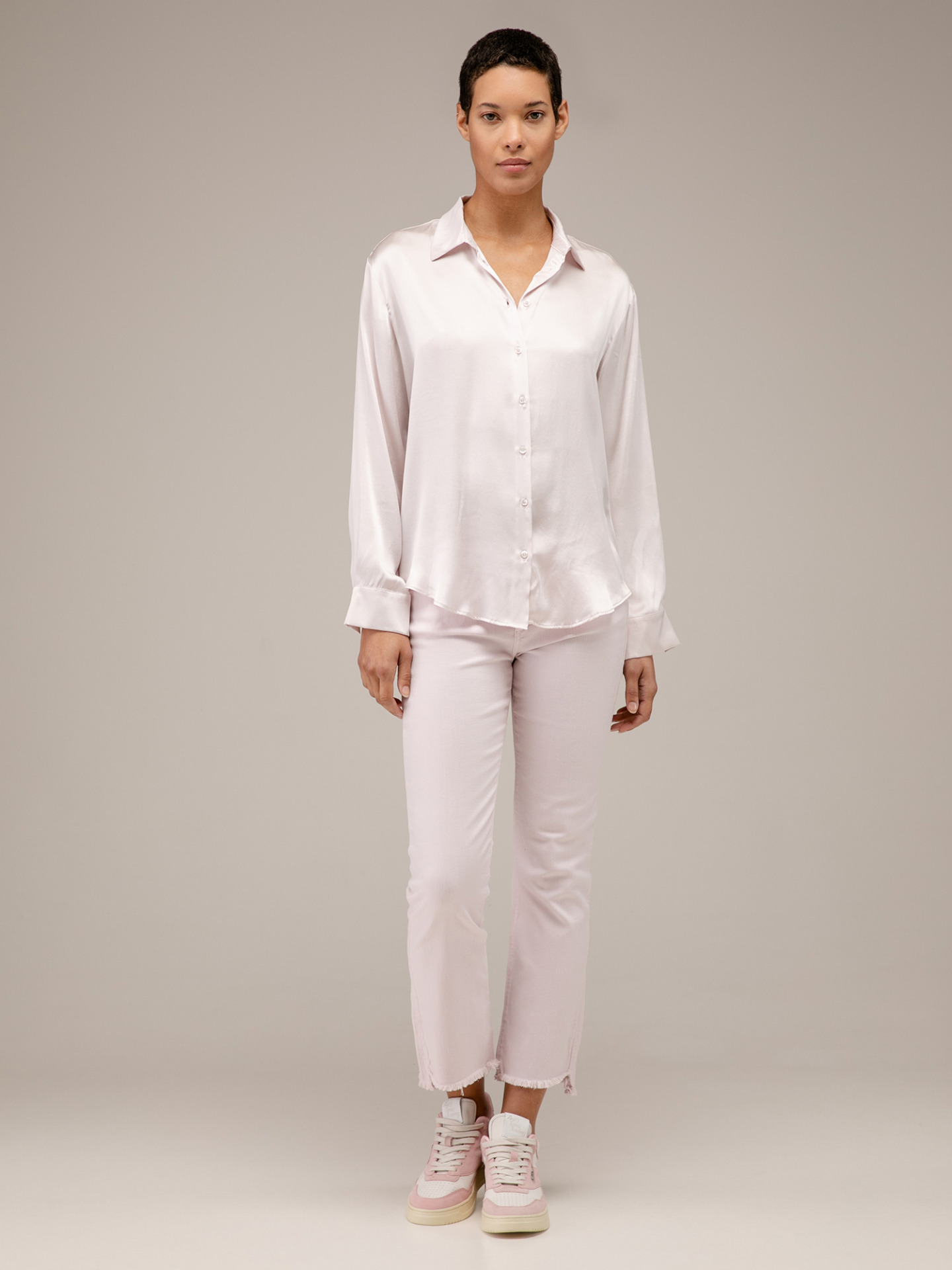 Detailansicht von Seidenbluse von DANIELS