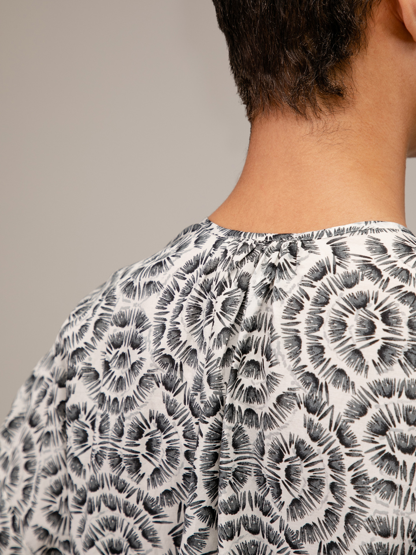 Detailansicht von Gemusterte Bluse von DRYKORN