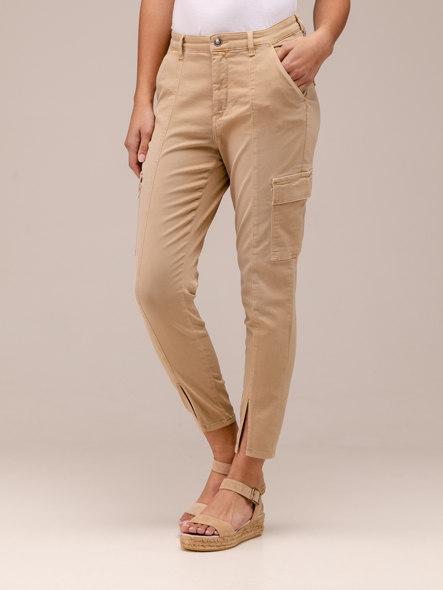 Detailansicht von Cargohose von MAC