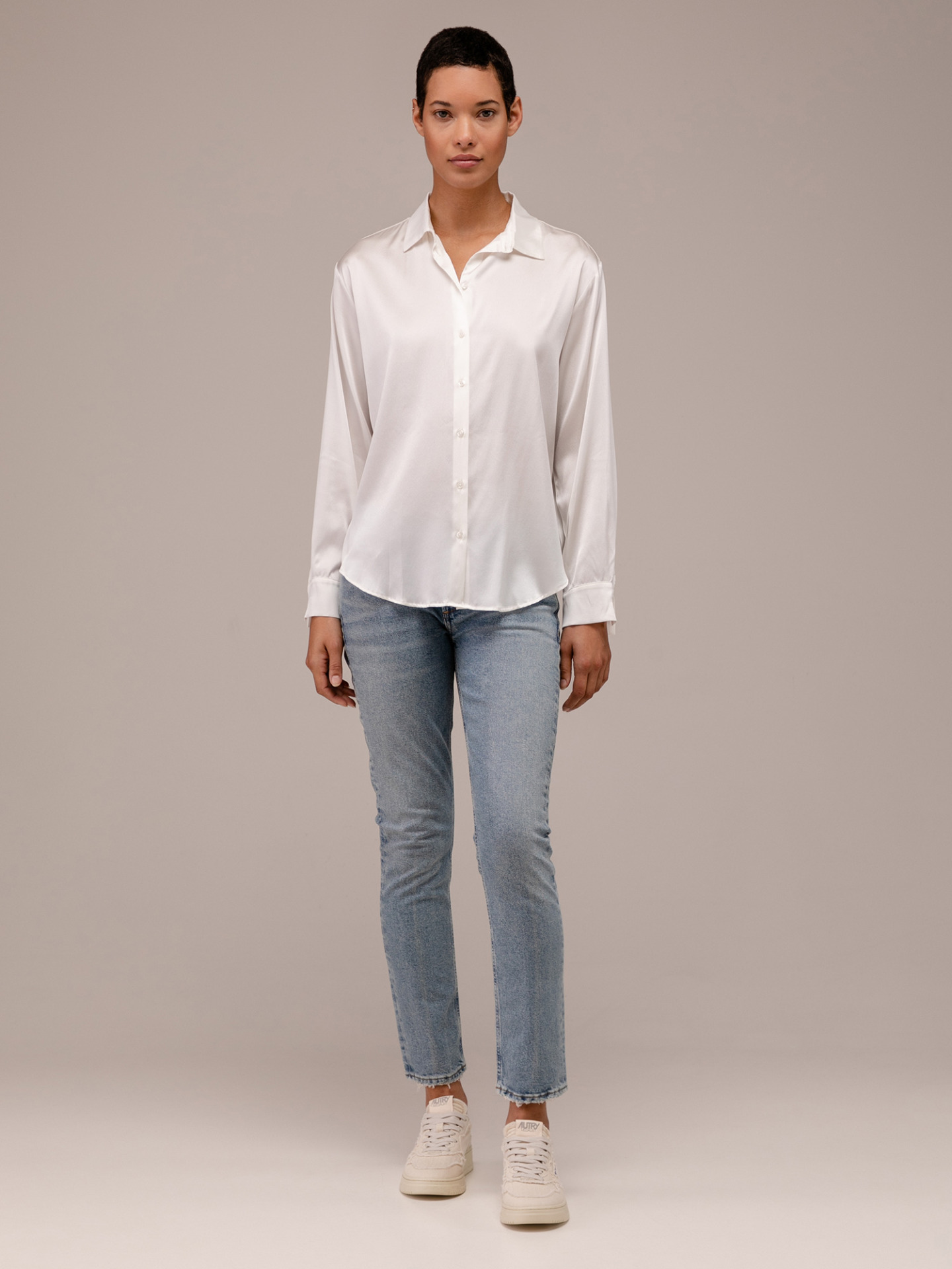 Detailansicht von Seidenbluse von DANIELS